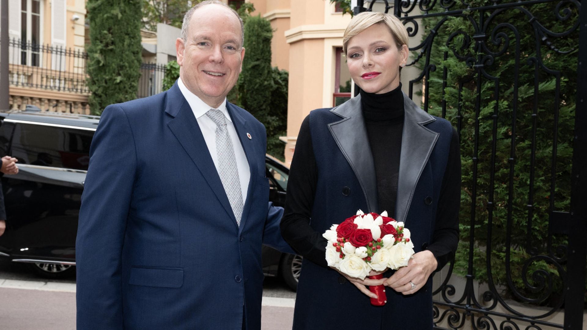 La significativa cita solidaria a la que han acudido Alberto y Charlene de Mónaco, junto a su sobrina Camille
