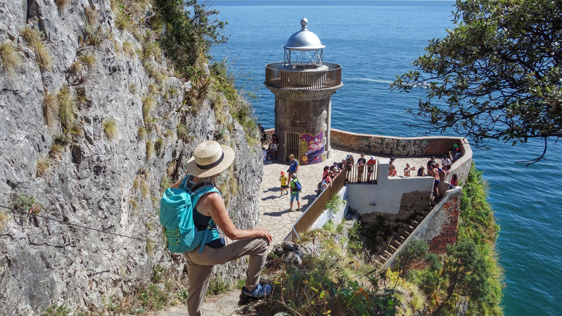 Tres faros extraordinarios de Cantabria: cómo llegar hasta ellos y visitarlos