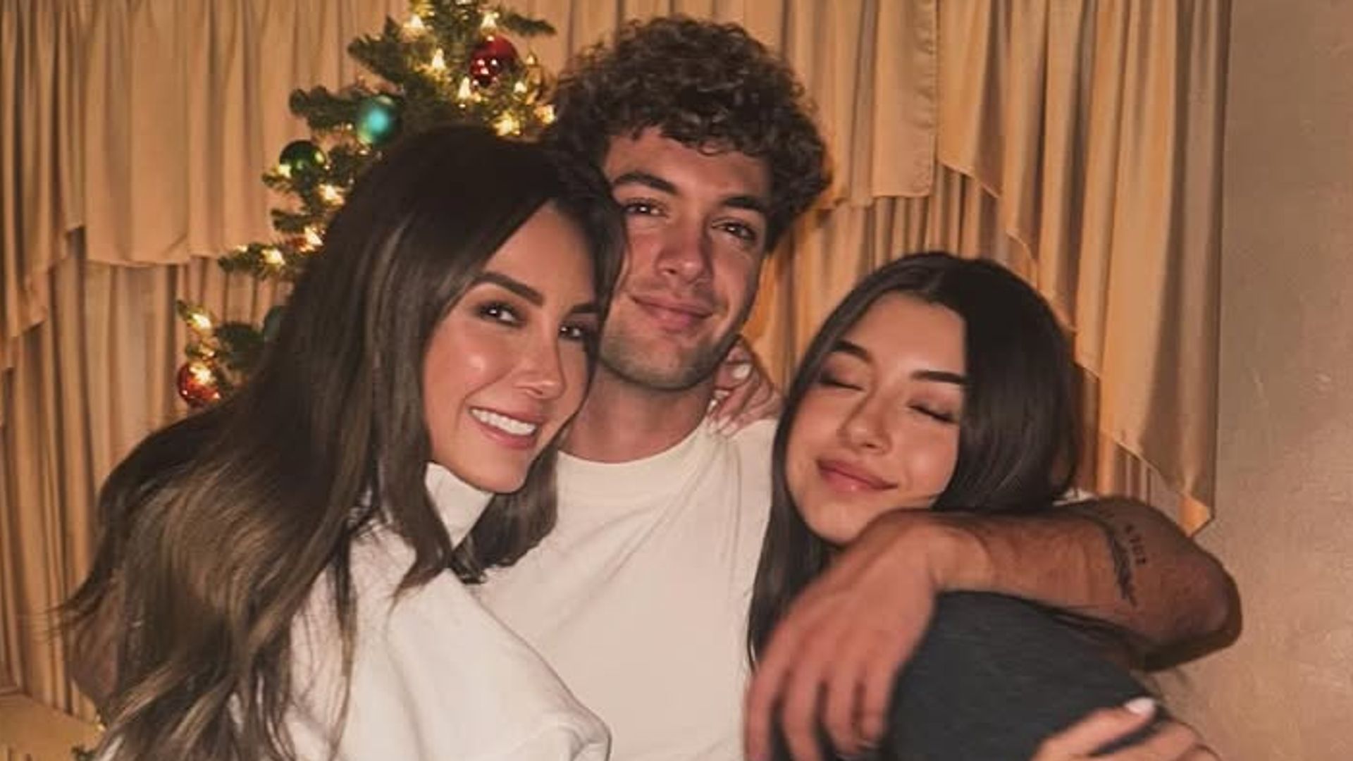 Elizabeth Gutiérrez reaparece con sus hijos, ajena a la nueva ilusión amorosa de William Levy