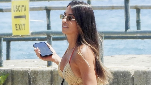 Antonela Roccuzzo, esposa de Lionel Messi, disfruta del sol en Portofino junto a Daniella Semaan, esposa de Cesc Fàbregas. 