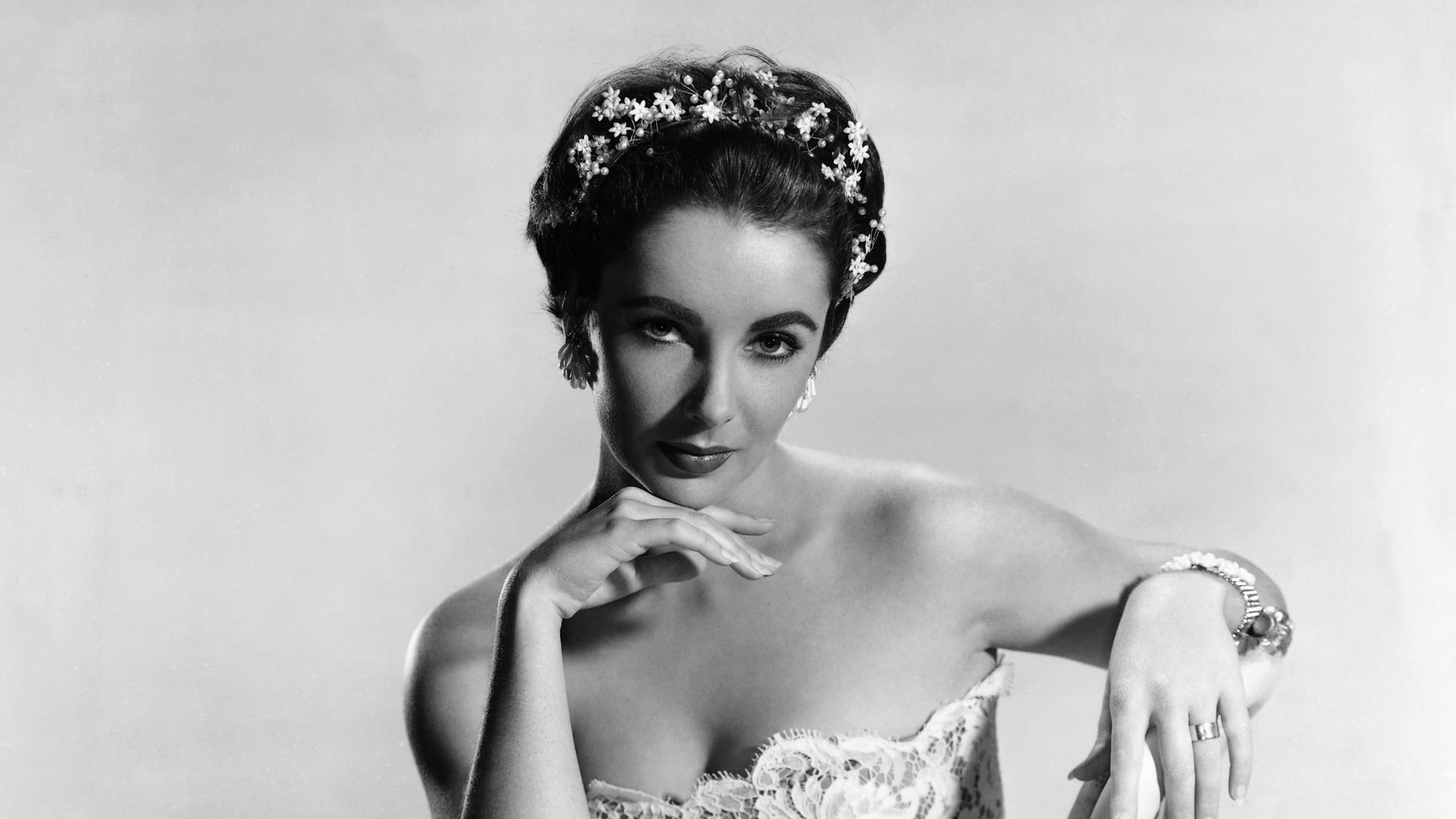 Más que lujo, cada joya en la colección de Elizabeth Taylor guarda una historia personal
