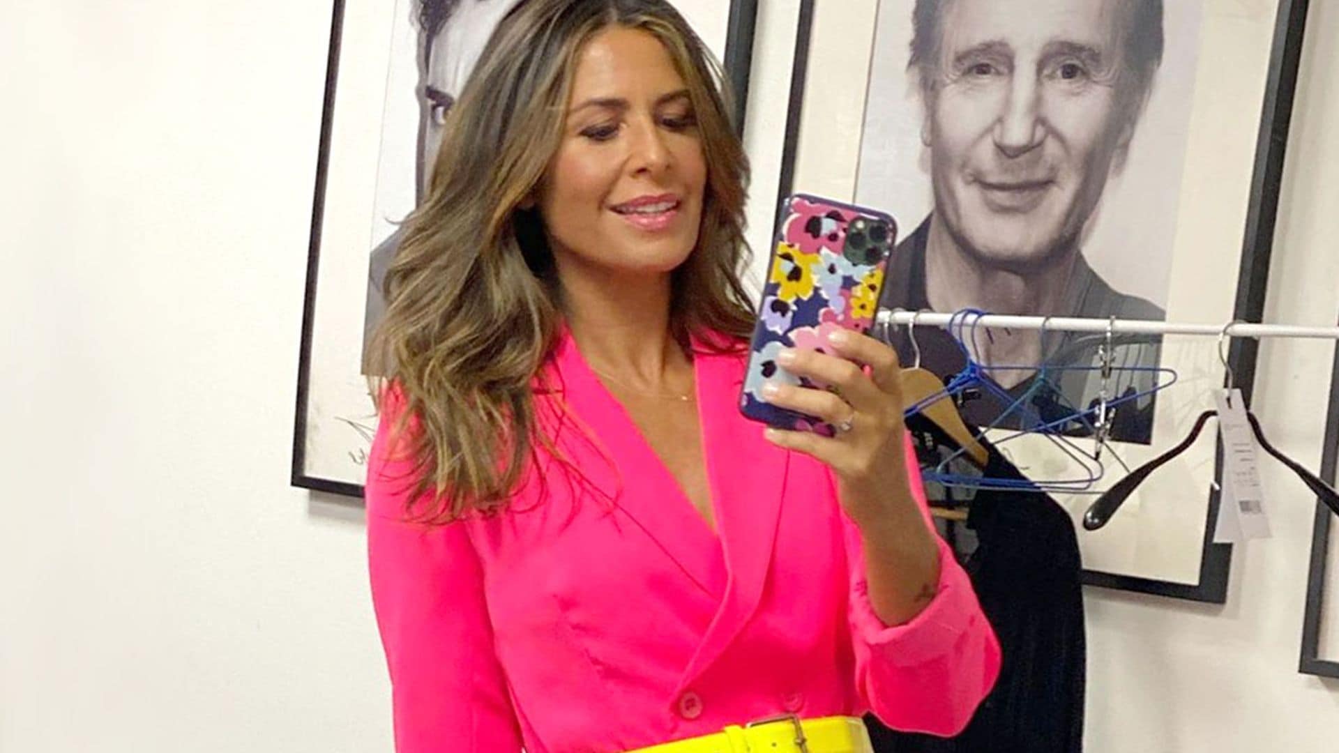 Nuria Roca está 'on fire' con esta vibrante tendencia tan atrevida como favorecedora