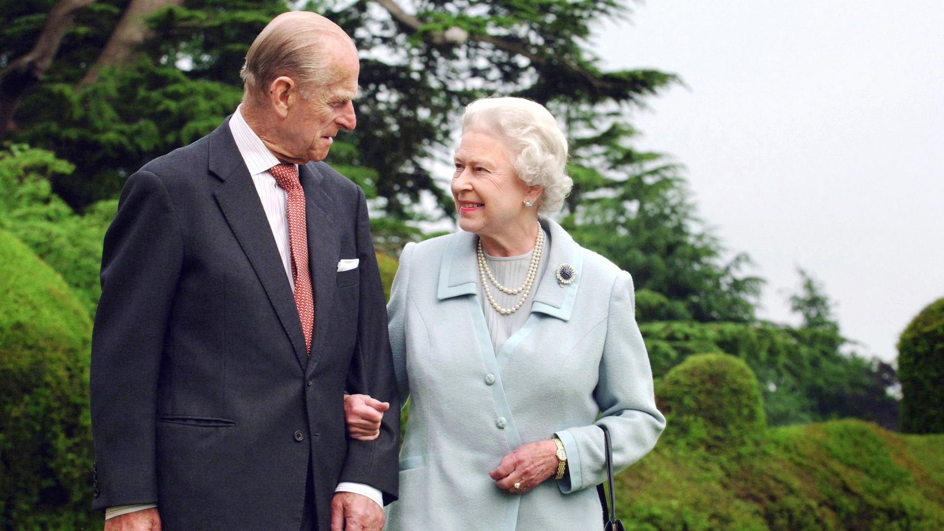 El Duque de Edimburgo y la Reina Isabel II 