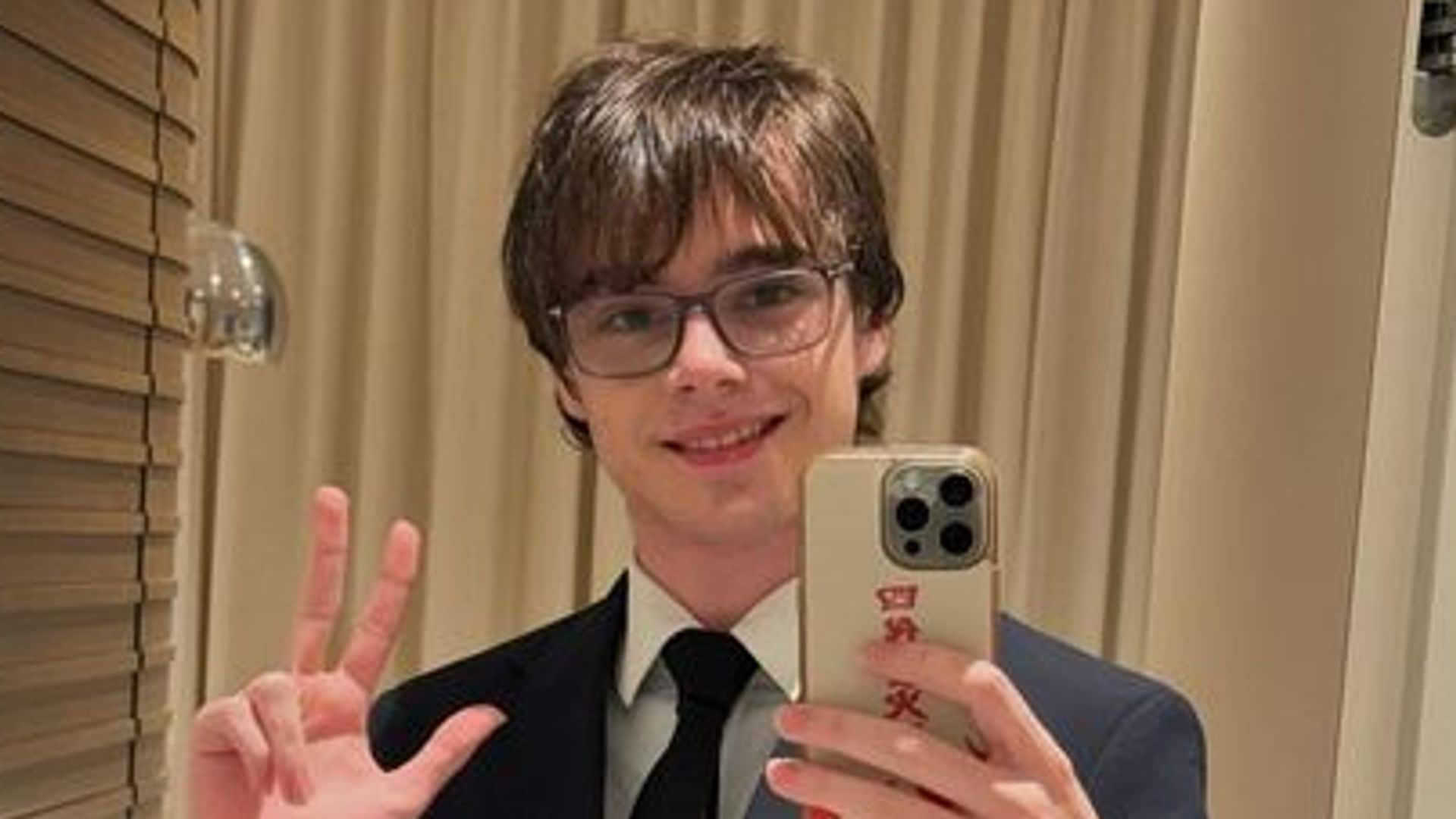 Tino, uno de los mellizos de Ricky Martin, preocupa por su salud: 'Prometo que estaré bien'