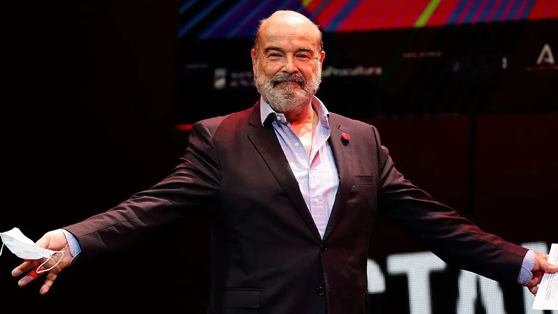 Las primeras palabras de Antonio Resines tras recibir el alta: ‘Me han salvado literalmente la vida’
