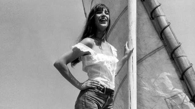 Los pantalones vaqueros más icónicos de Jane Birkin son tendencia y las editoras de moda como yo deseamos llevarlos 24/7