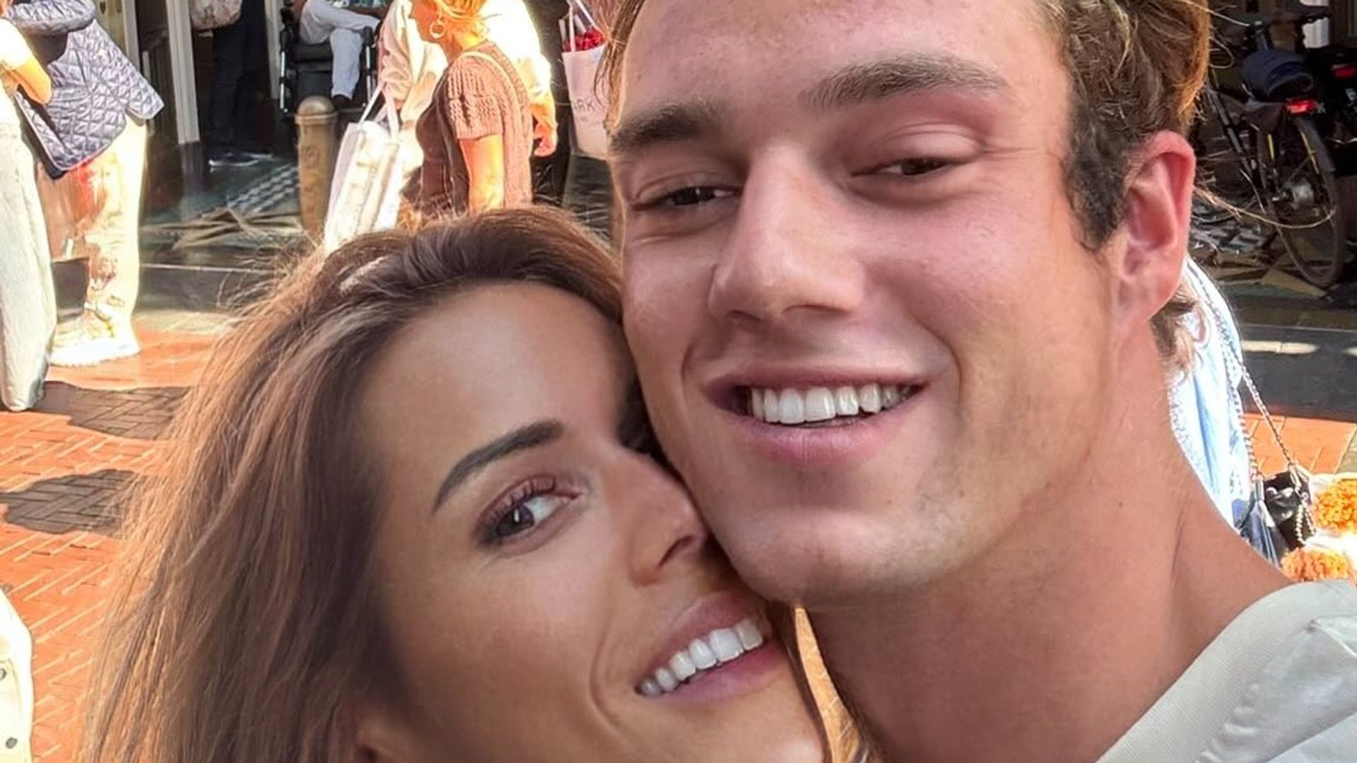 Tiphaine Auzière, hija de Brigitte Macron, ha vuelto a encontrar el amor junto a Antoine Lecomte, un estudiante y emprendedor veinte años menor que ella