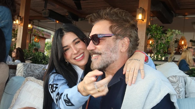 Alejandro Fernández y su novia, Karla Laveaga