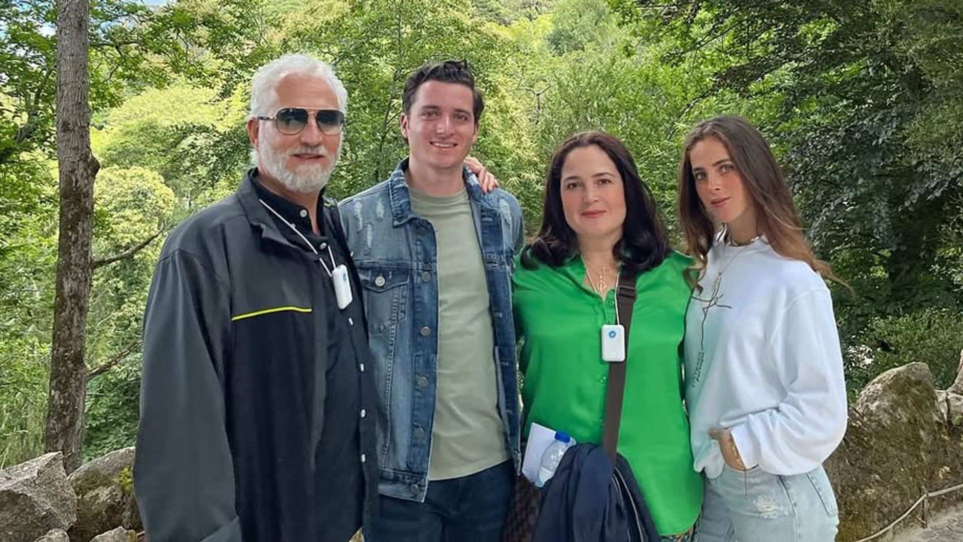 Fátima Bosch junto a su familia