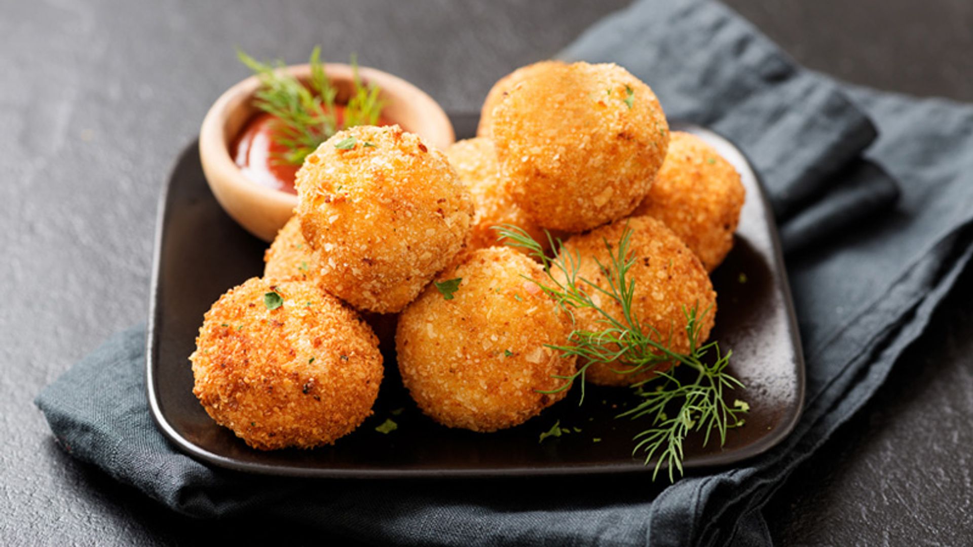 Dulces, líquidas, en salsa… ¡da un toque diferente a tus croquetas caseras!
