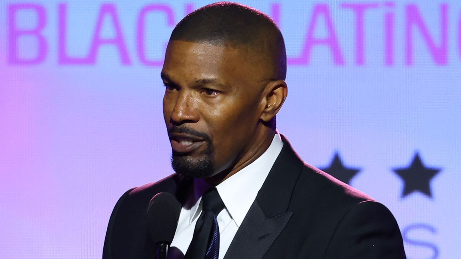Las lágrimas de Jamie Foxx en su reaparición meses después de su hospitalización: ‘No podía caminar'