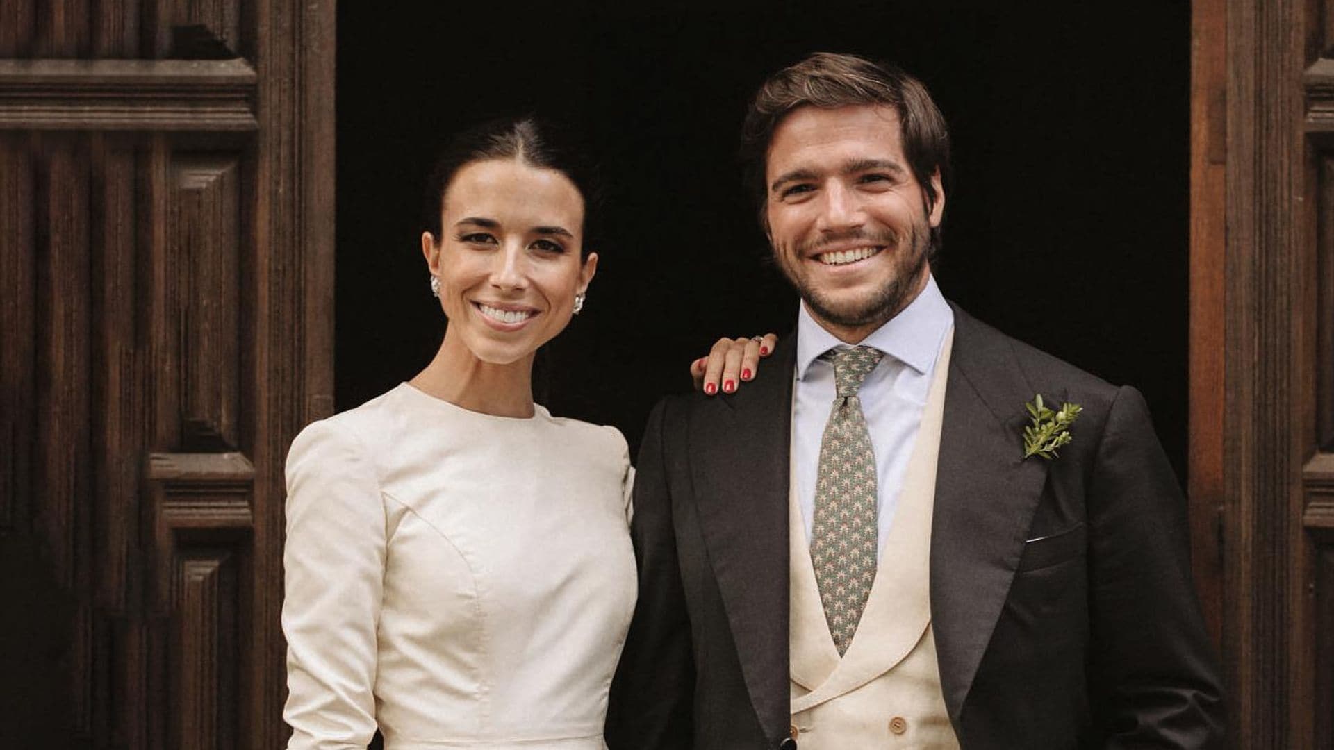 Entramos en la elegante boda de Laura Corsini y Javier Ibáñez en Cantabria