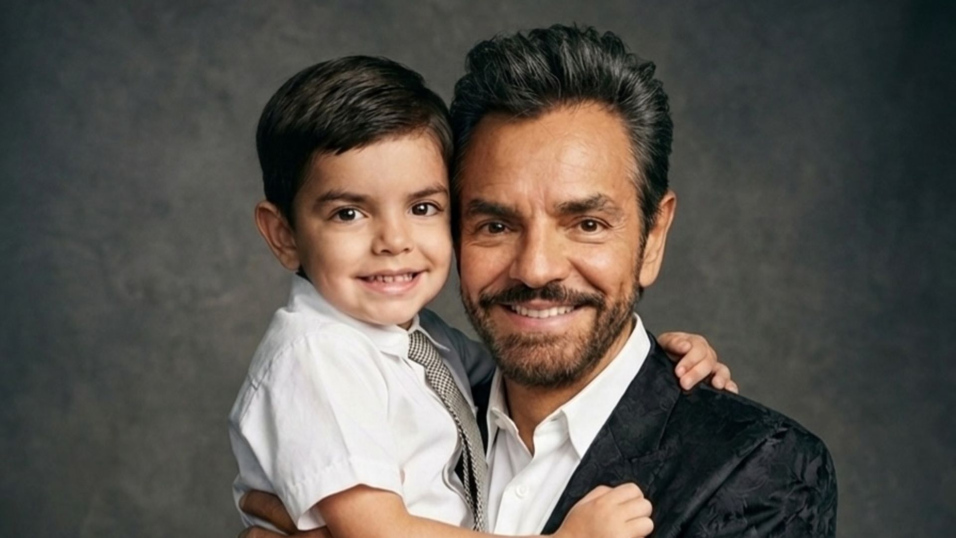 Eugenio Derbez celebra sus 65 años con una profunda reflexión sobre la vida y el cariño de su familia