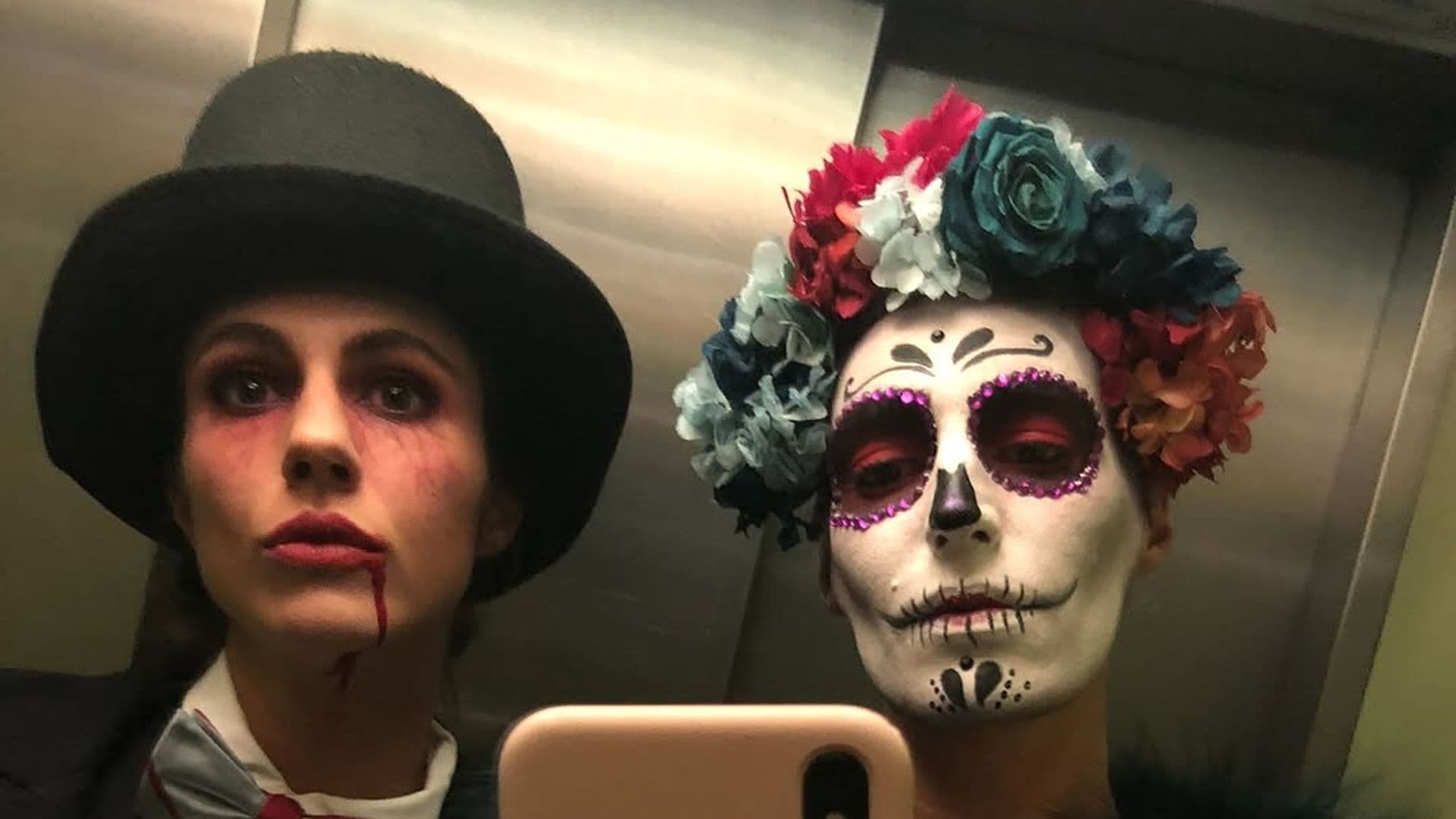 Las hermanas Ana Cristina Portillo y Eugenia Osborne sorprenden a sus seguidores con sus increíbles looks de Halloween