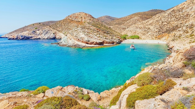 Bahía de Livadaki, isla de Folegandros, Cícladas, Grecia