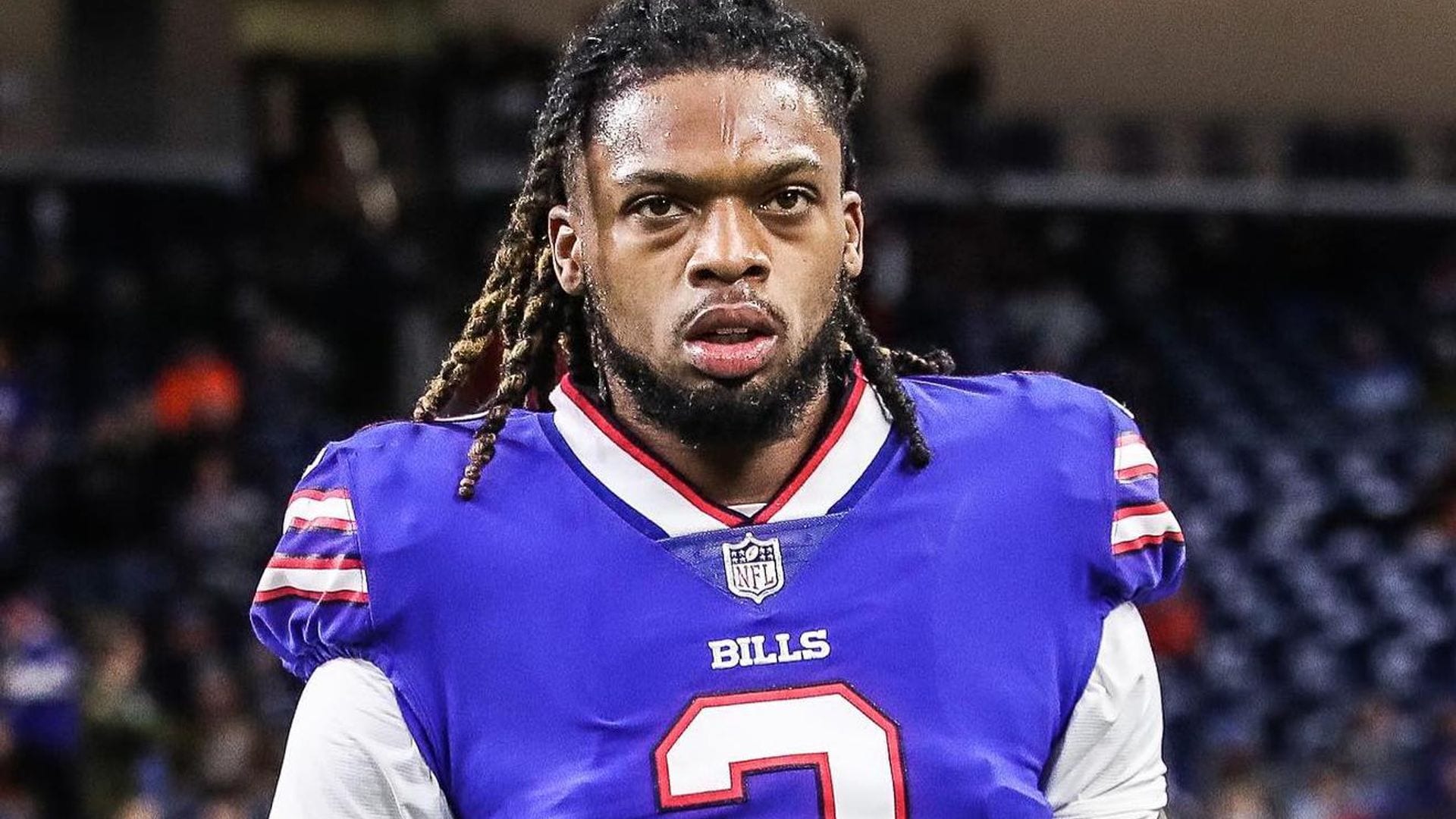 Damar Hamlin, jugador de la NFL, en estado crítico tras sufrir un paro cardíaco en pleno partido