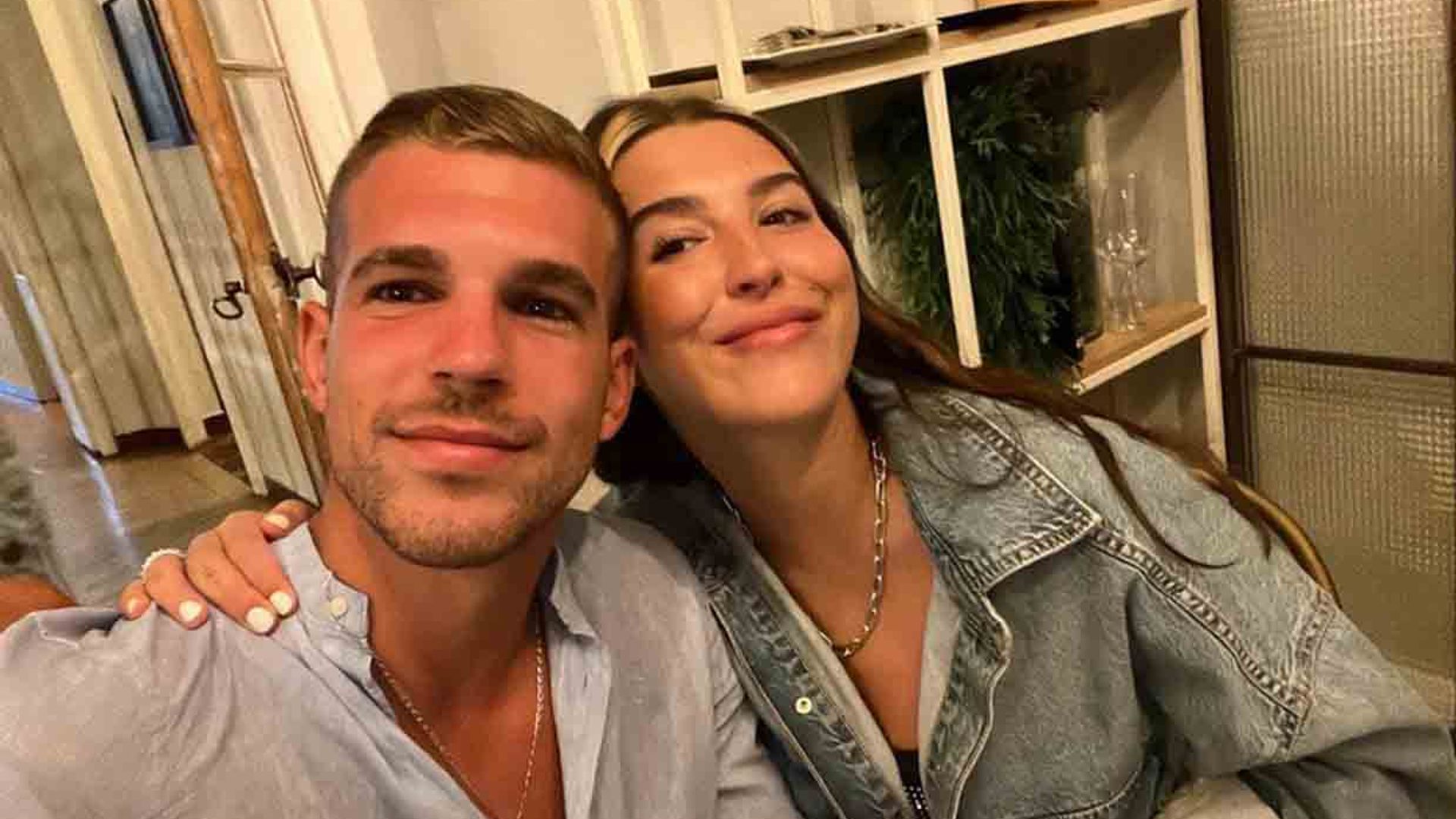 La divertida escapada a San Sebastián de una enamorada Alba Díaz con sus amigas Anita Matamoros y Anna Ferrer