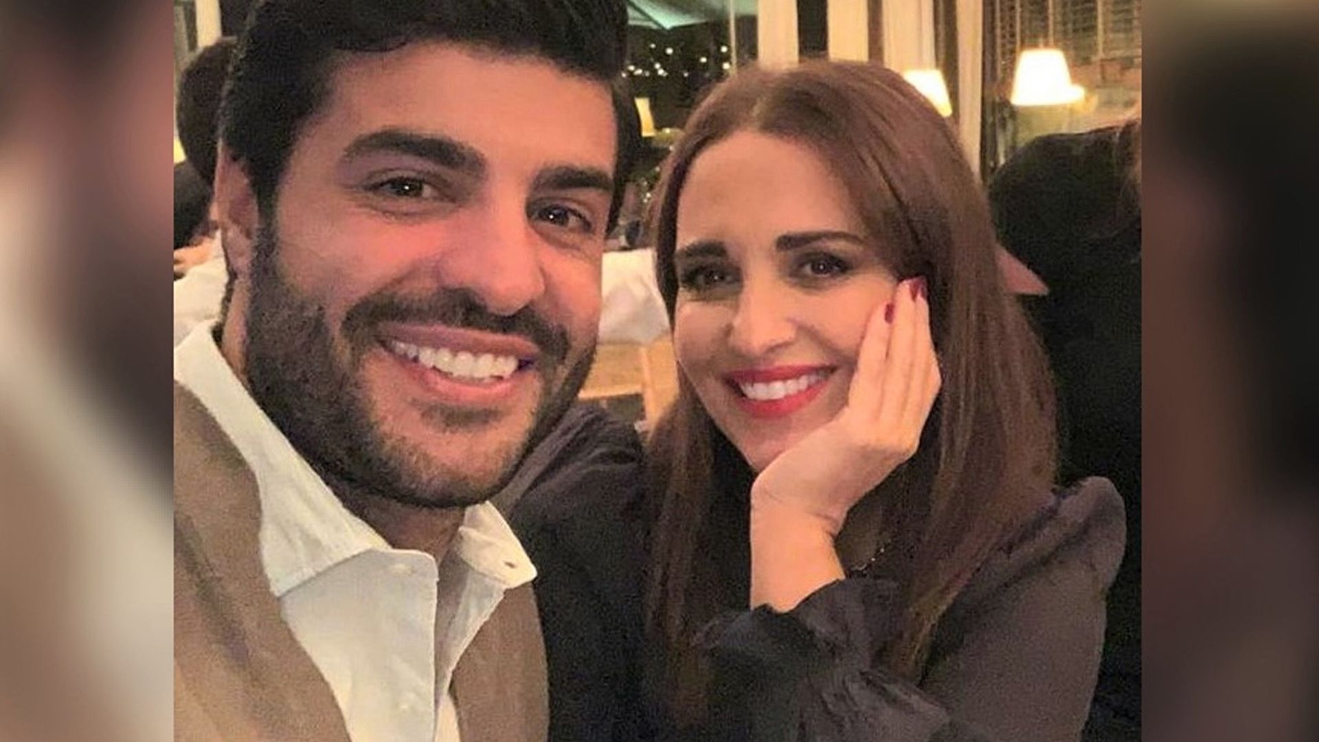 Paula Echevaría y Miguel Torres disfrutan de la dulce espera enganchados a una famosísima serie