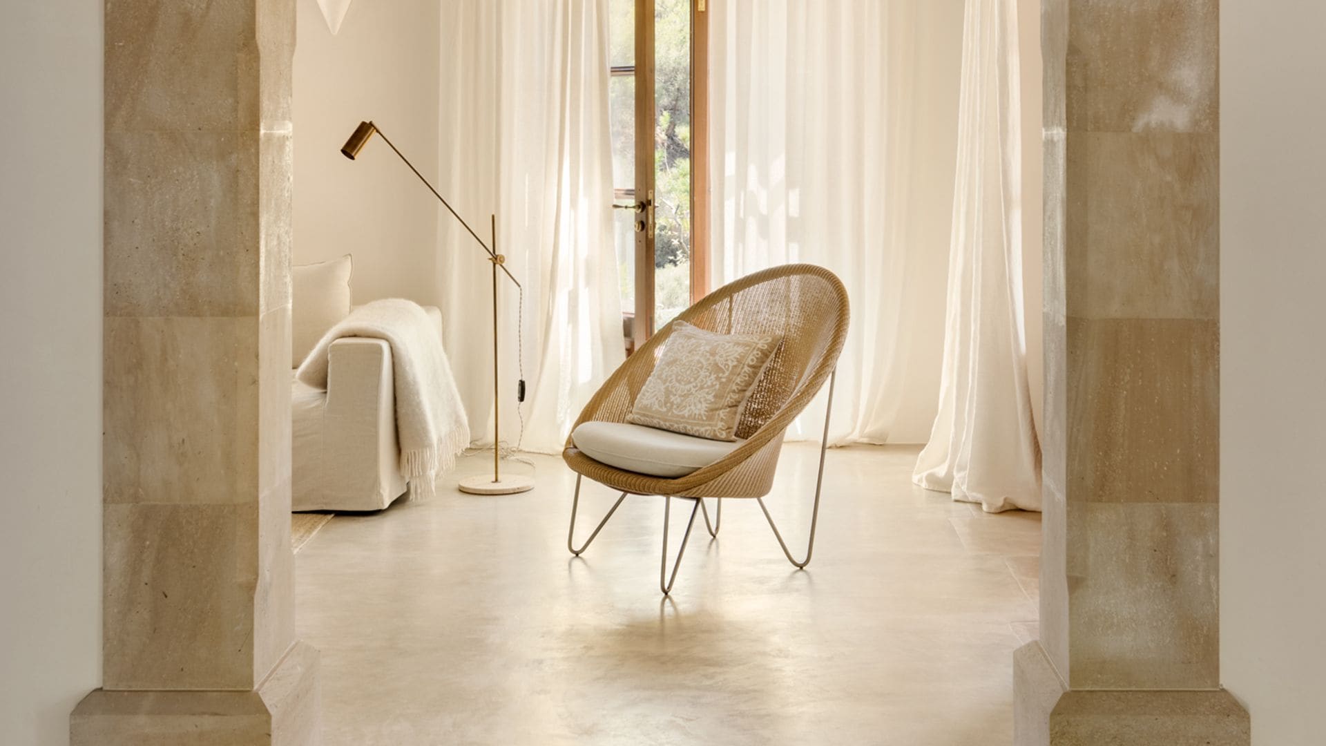 10 trucos decorativos que ayudan a bajar la temperatura… ¡sin aire acondicionado!