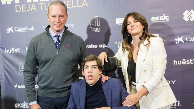 Bertín Osborne y Fabiola Martínez con su hijo Kike, en una imagen de archivo