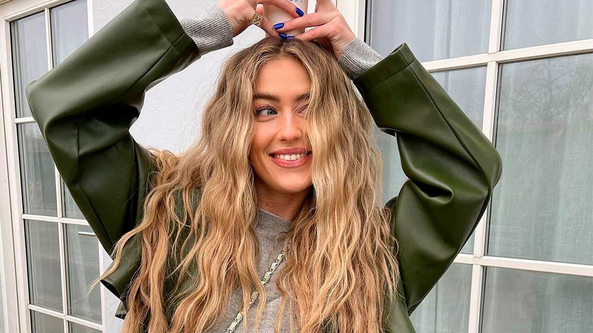 ¿Tengo que cambiar el cuidado de mi pelo en primavera? Los mejores consejos según el tipo de cabello