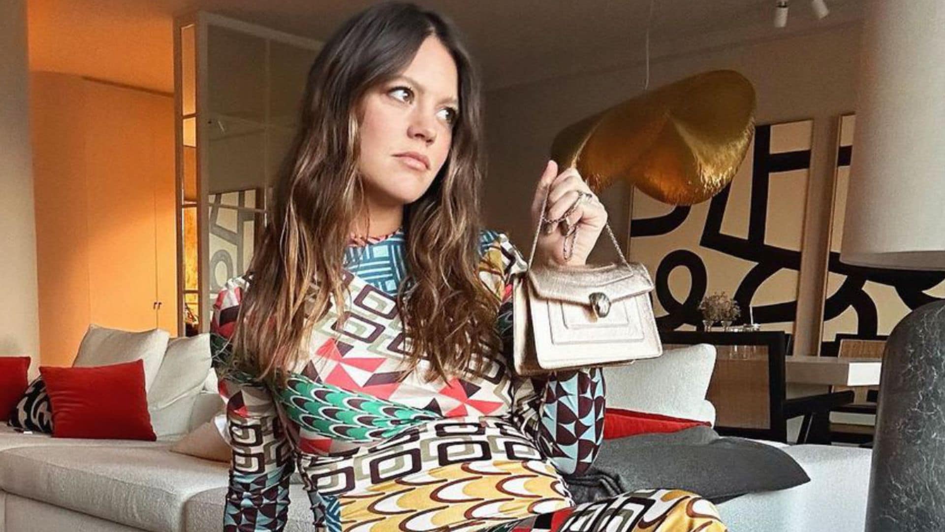 Isabelle Junot, la invitada más original con vestido multicolor en la fiesta de compromiso de Tamara Falcó