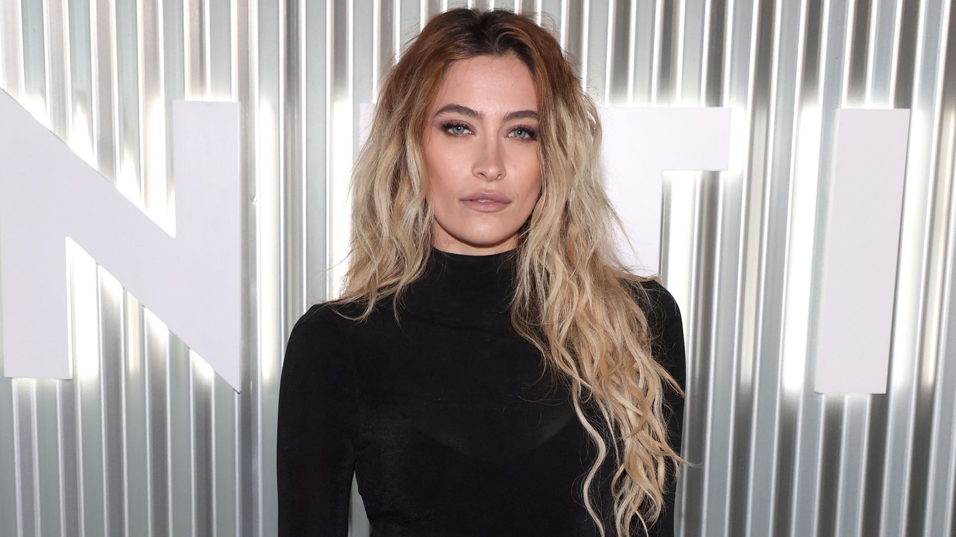 Paris Jackson en un evento de Vanity Fair en Los Angeles.