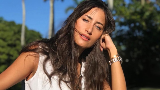 rachel valdes selfie