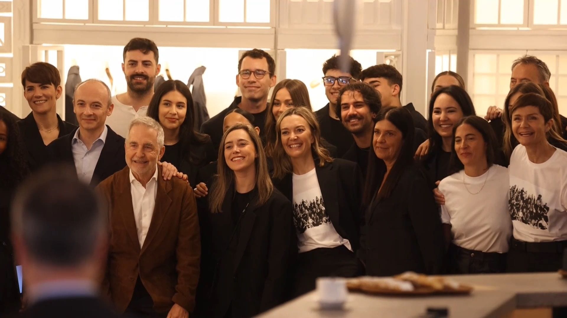 Marta Ortega celebra los 50 años de Zara en la tienda de A Coruña donde comenzó todo