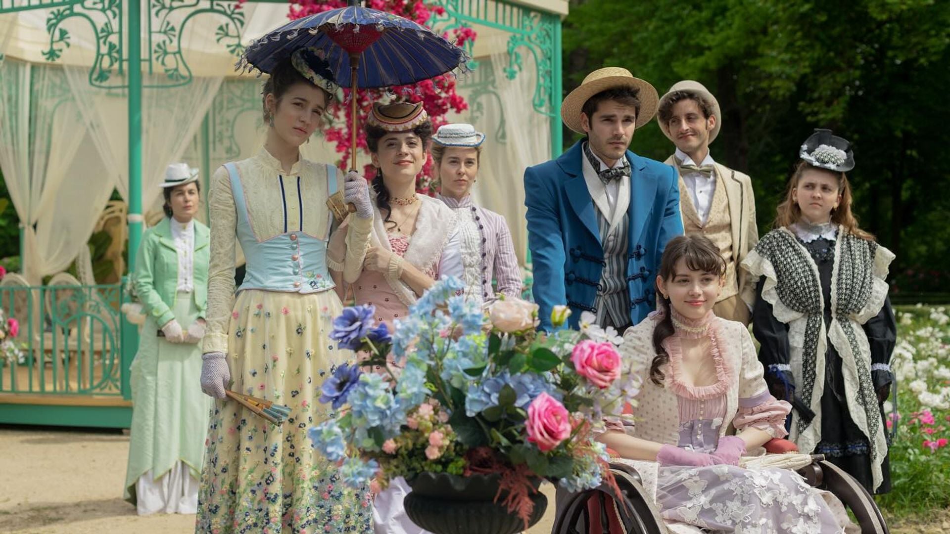 Manual para Señoritas: los Bridgerton españoles que marcan estilo en Netflix