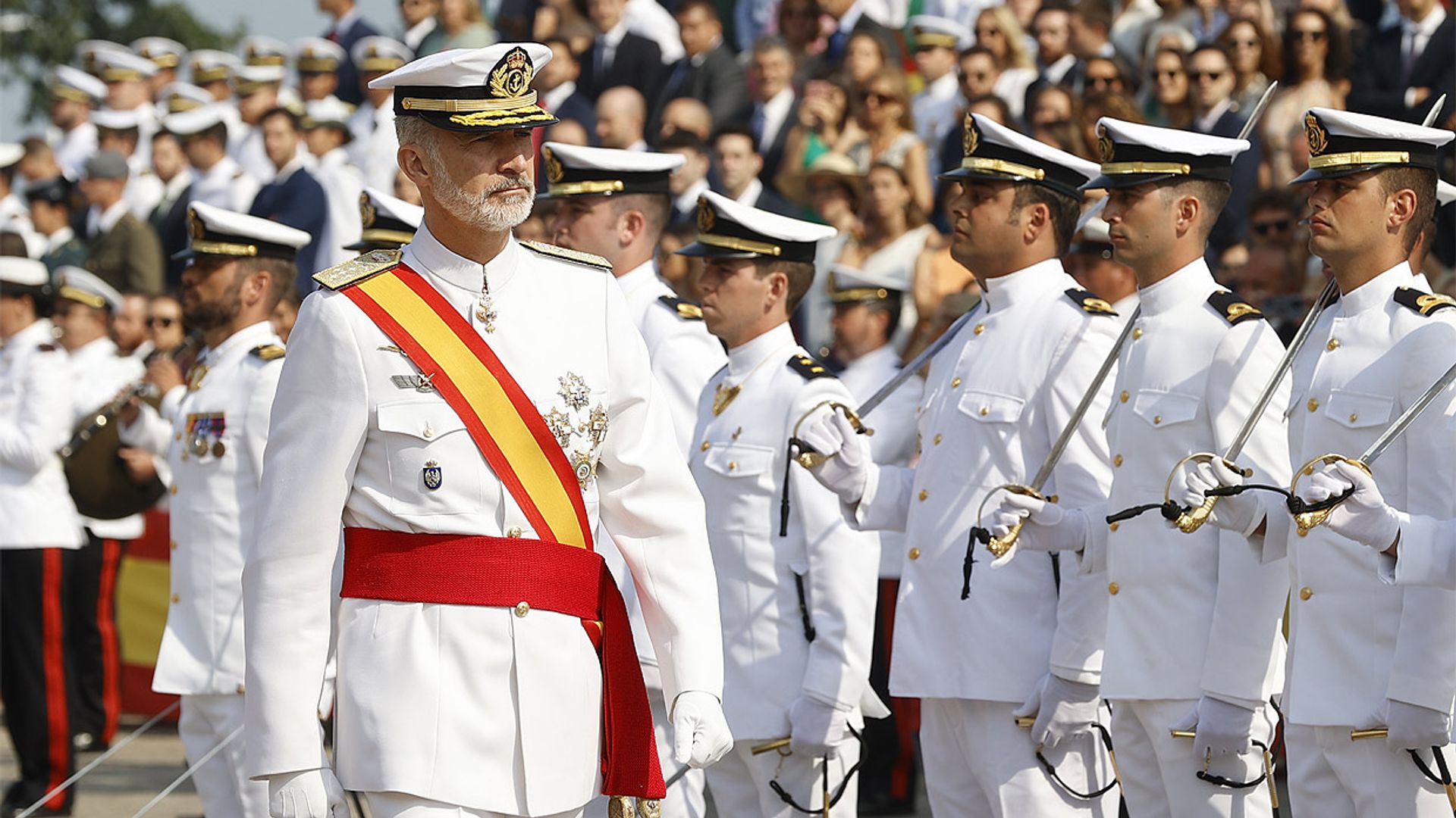 El Rey vuelve a presidir los actos militares del Día del Carmen tras tres años de parón por la pandemia