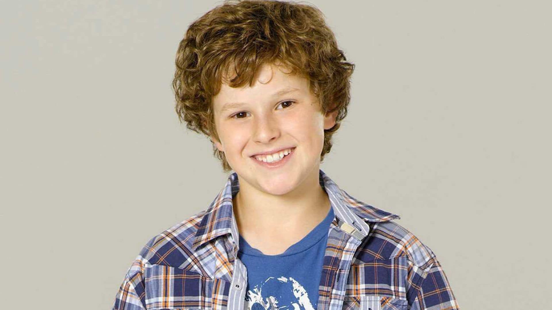La increíble transformación del niño de 'Modern Family'