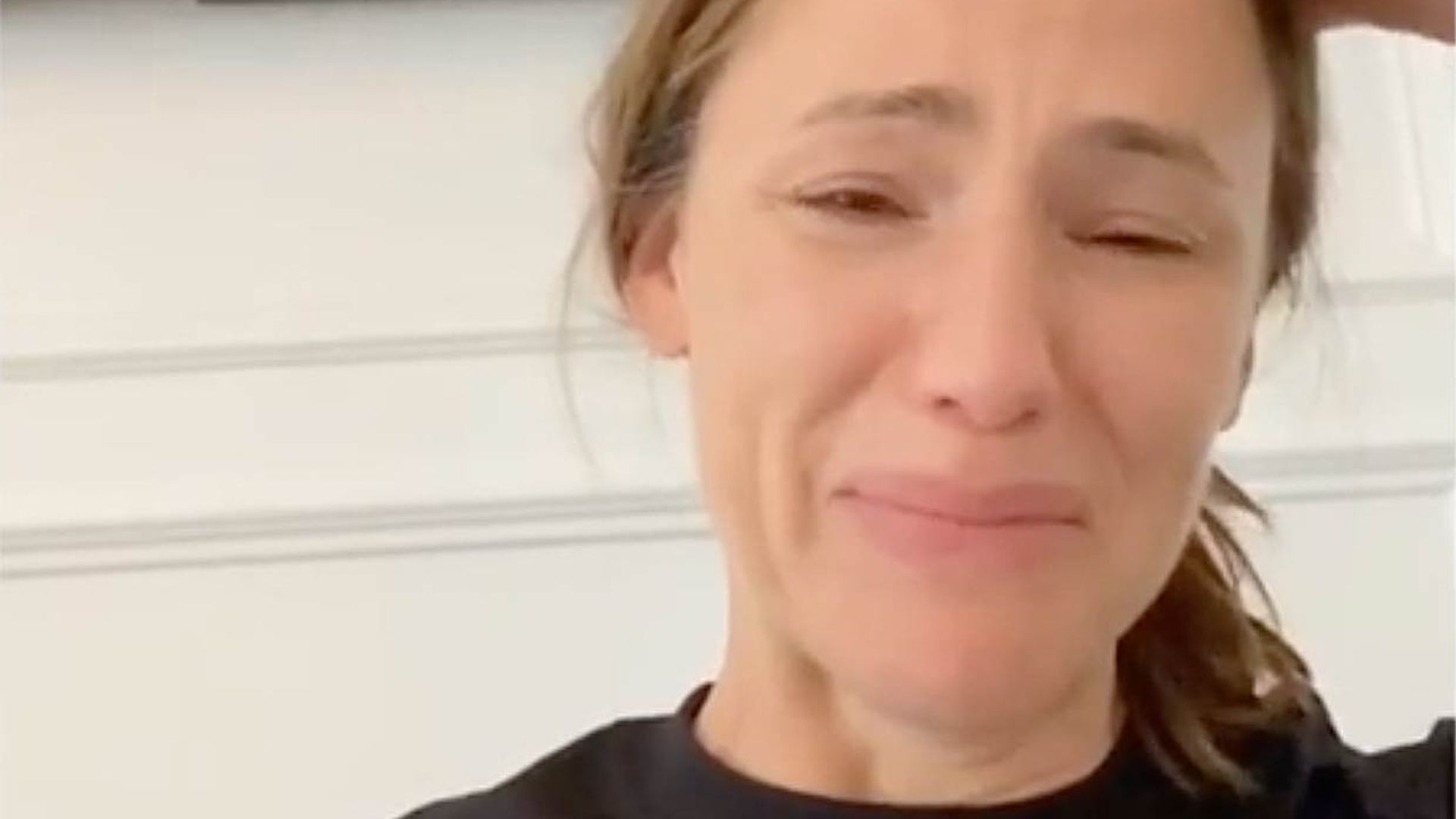 Las lágrimas de Jennifer Garner al acabar la serie que veía con sus hijos durante la cuarentena