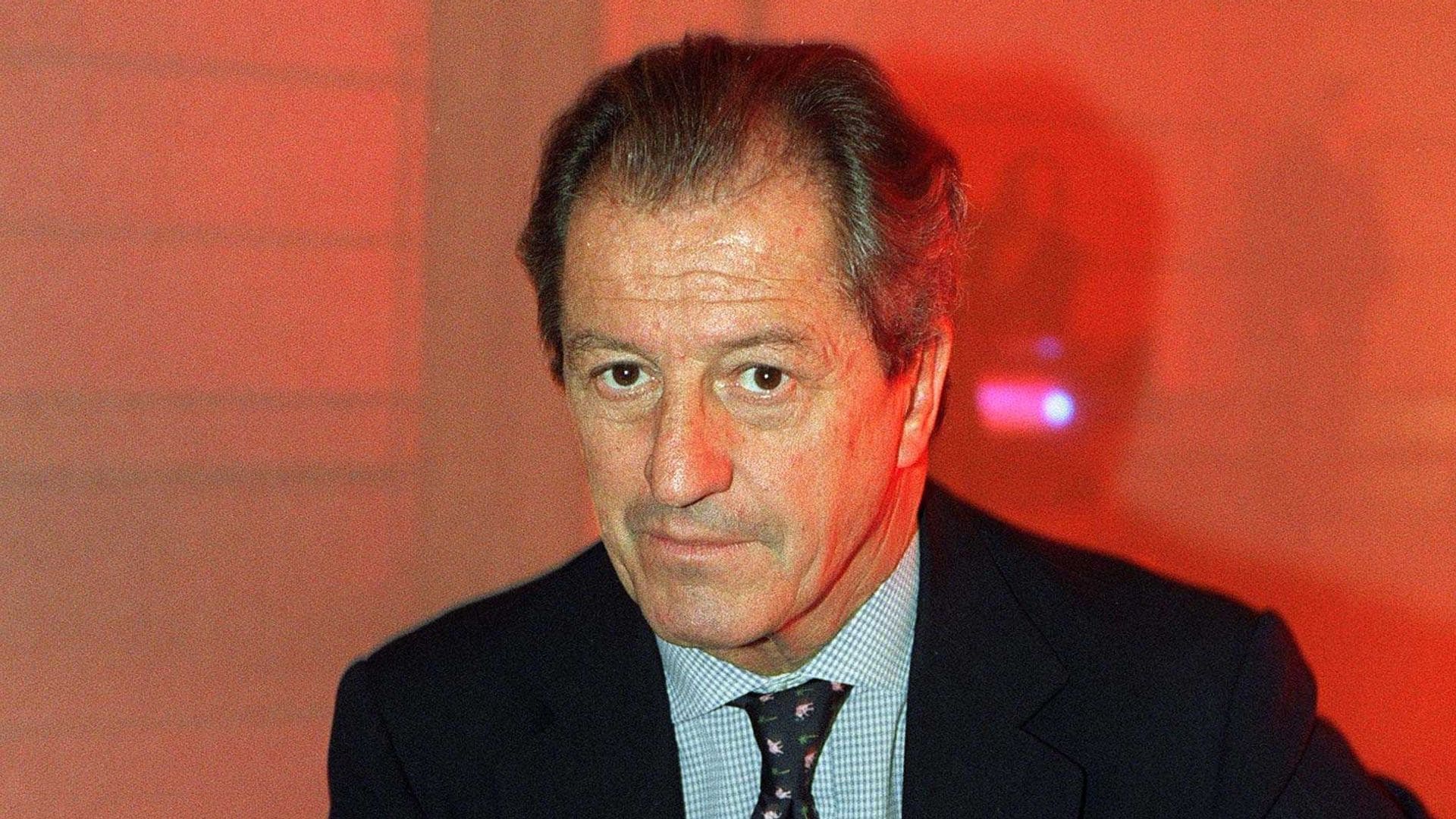 Philippe Junot, ni velatorio ni despedida: "Se ha ido en paz. Una vela que se apaga"