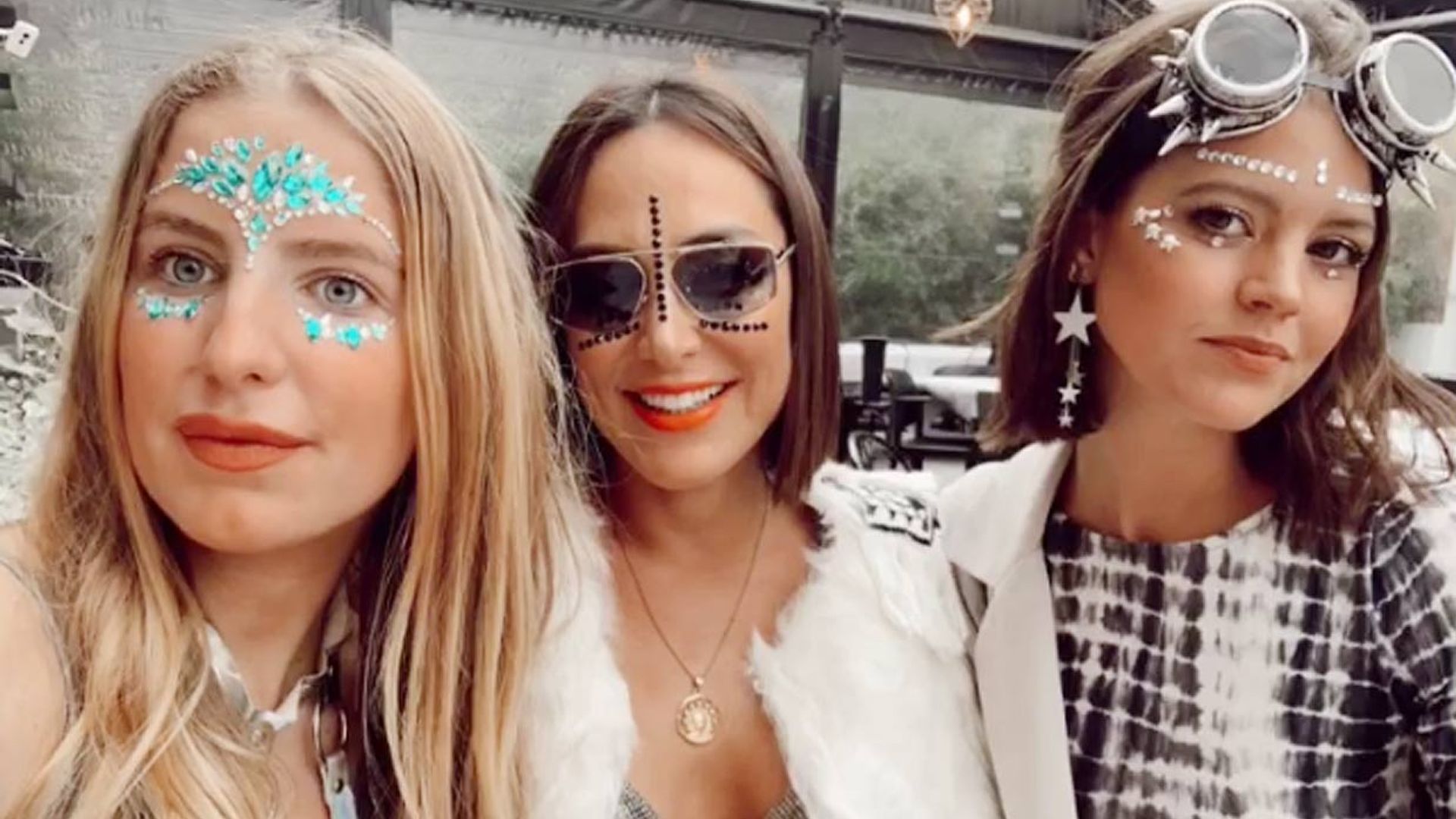 Baile, música y amigas, la fiesta más galáctica de Tamara Falcó