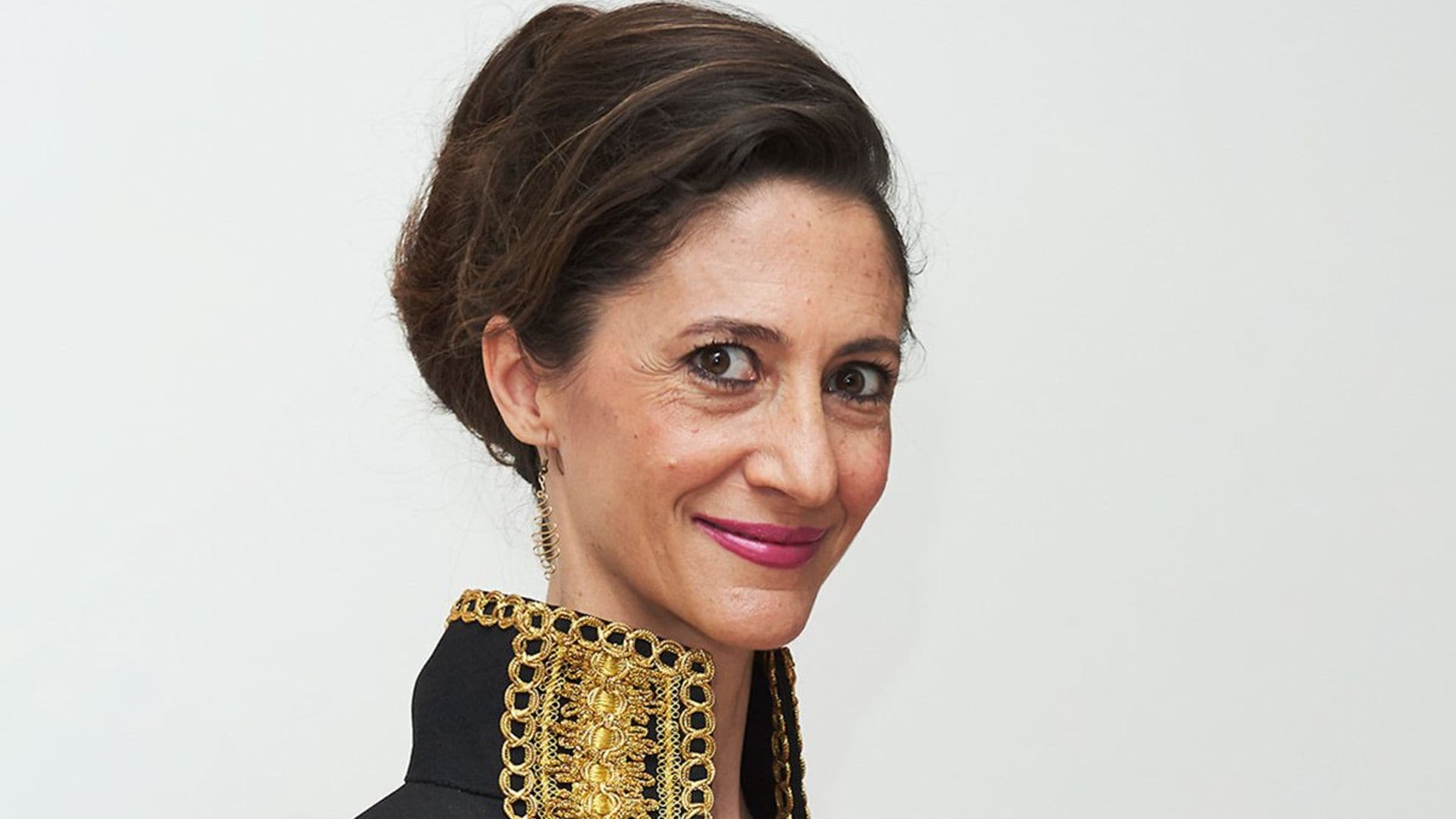 Así es Claudia Stilianopoulos la pasión española de Ernesto de Hannover: nieta de un banquero, testigo de un milagro, y artista que cambió Marbella por Calcuta