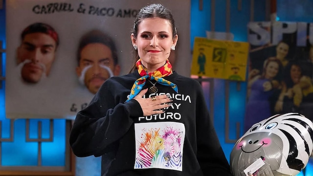 Quién es Noah Higón, la joven con siete enfermedades raras y 85 cicatrices que conquistó La Revuelta y a España entera