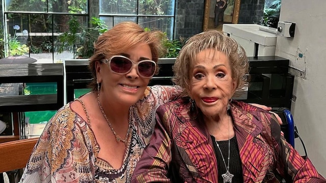 Sylvia Pasquel y Silvia Pinal