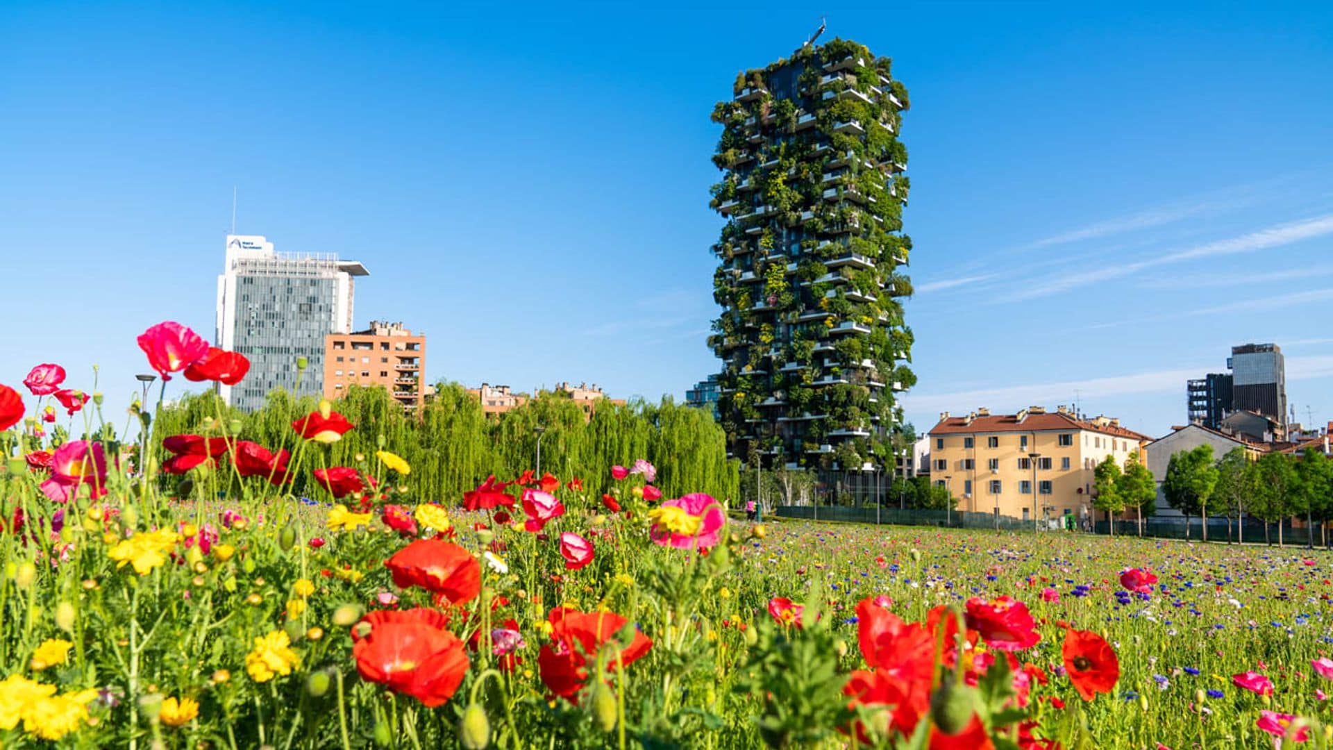 La arquitectura sostenible reivindica los edificios de viviendas con abundante vegetación