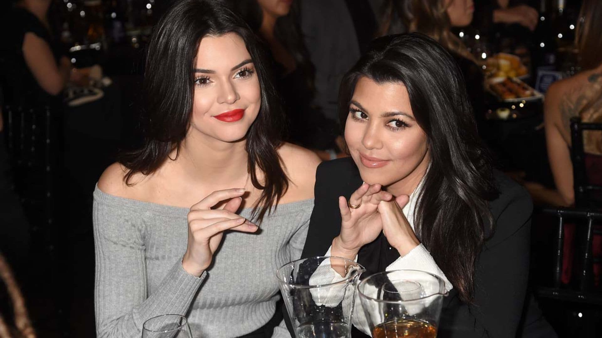¿Realidad o cuestión de perspectiva? La foto de Kourtney y Kendall de la que todo el mundo habla