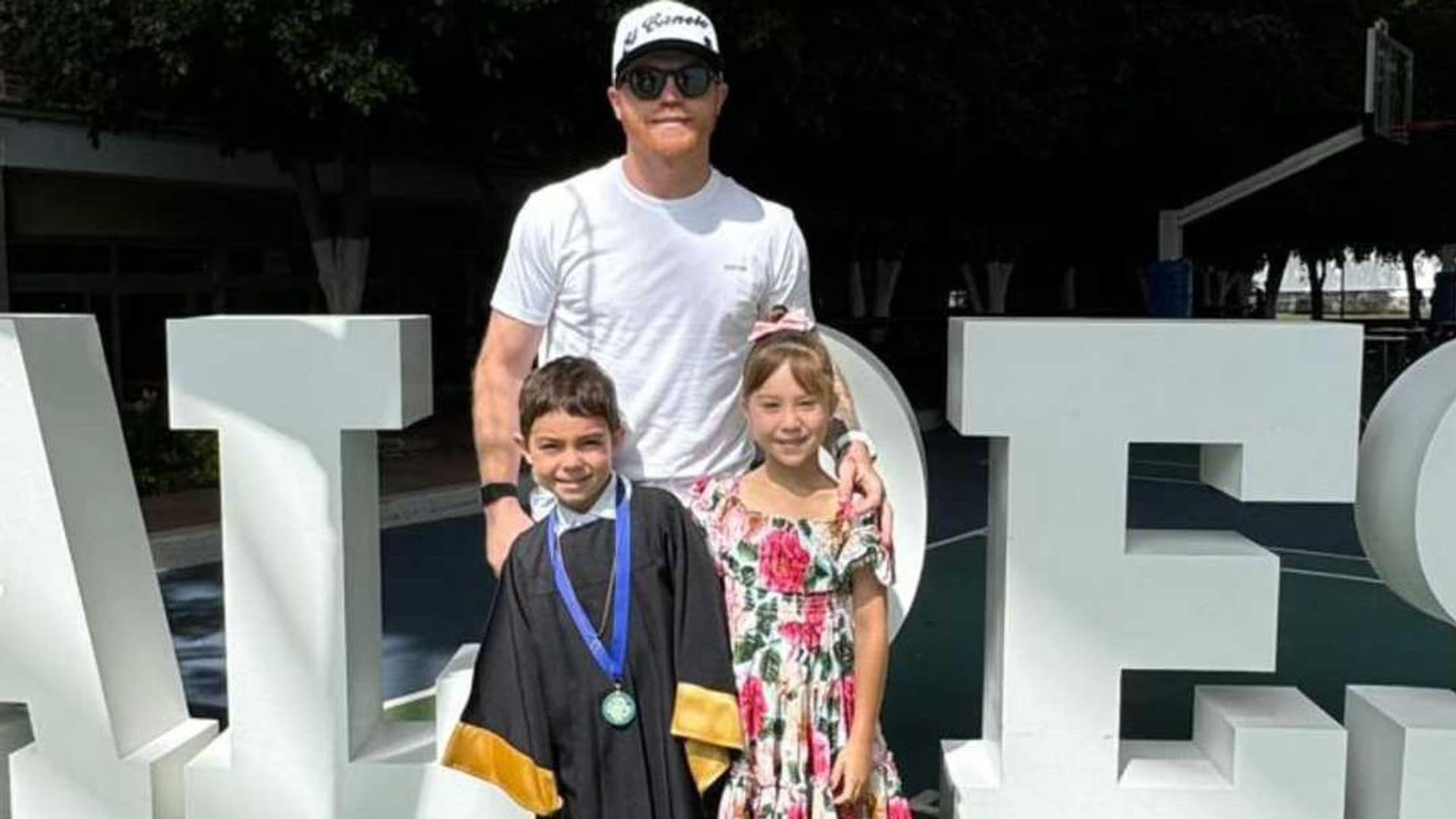 Acompañado por Marifer,  Saúl 'Canelo' Álvarez, acude a la graduación de su hijo Adiel