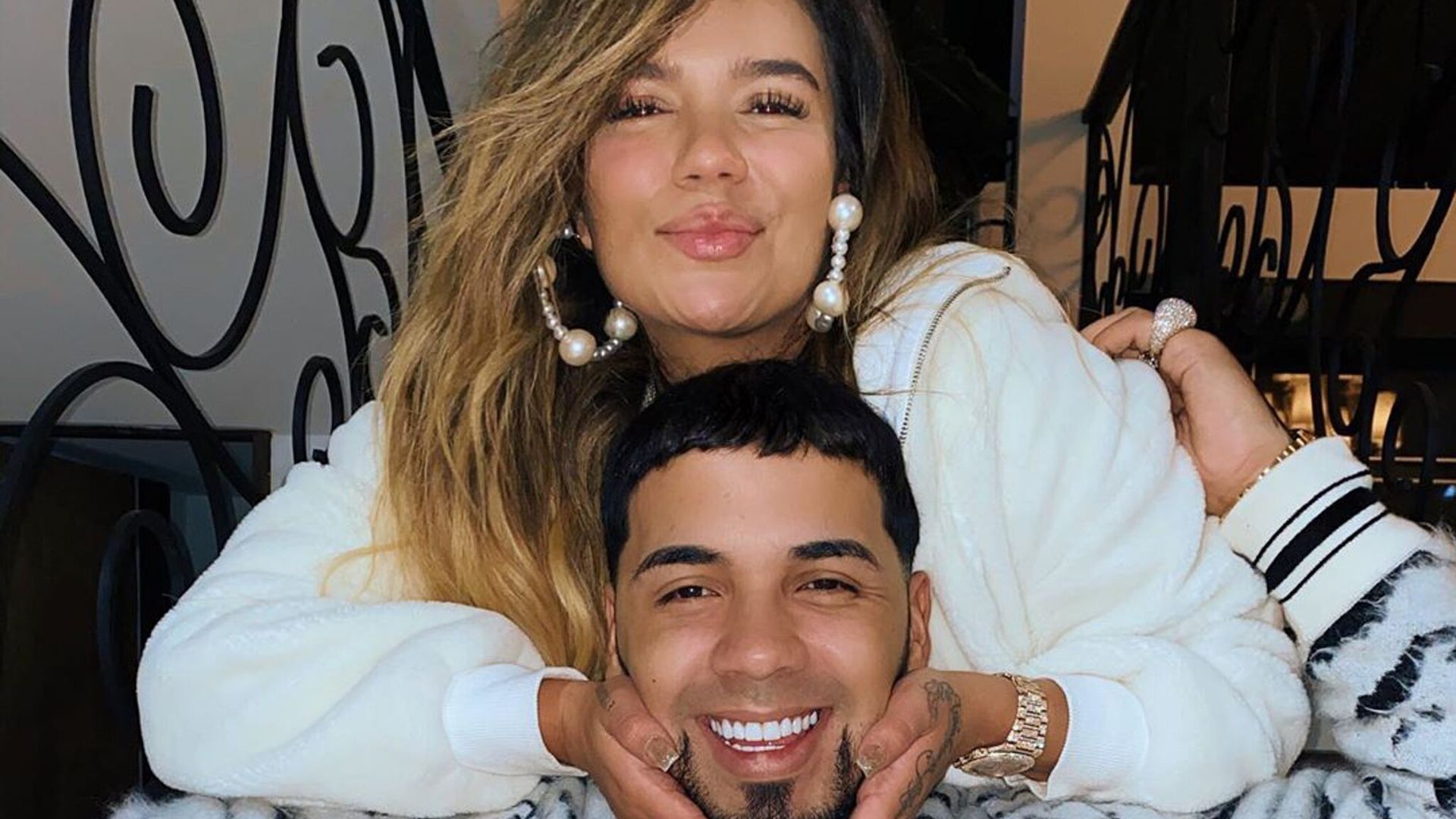 Karol G y Anuel AA rompen el silencio y confirman su ruptura | ¡HOLA!