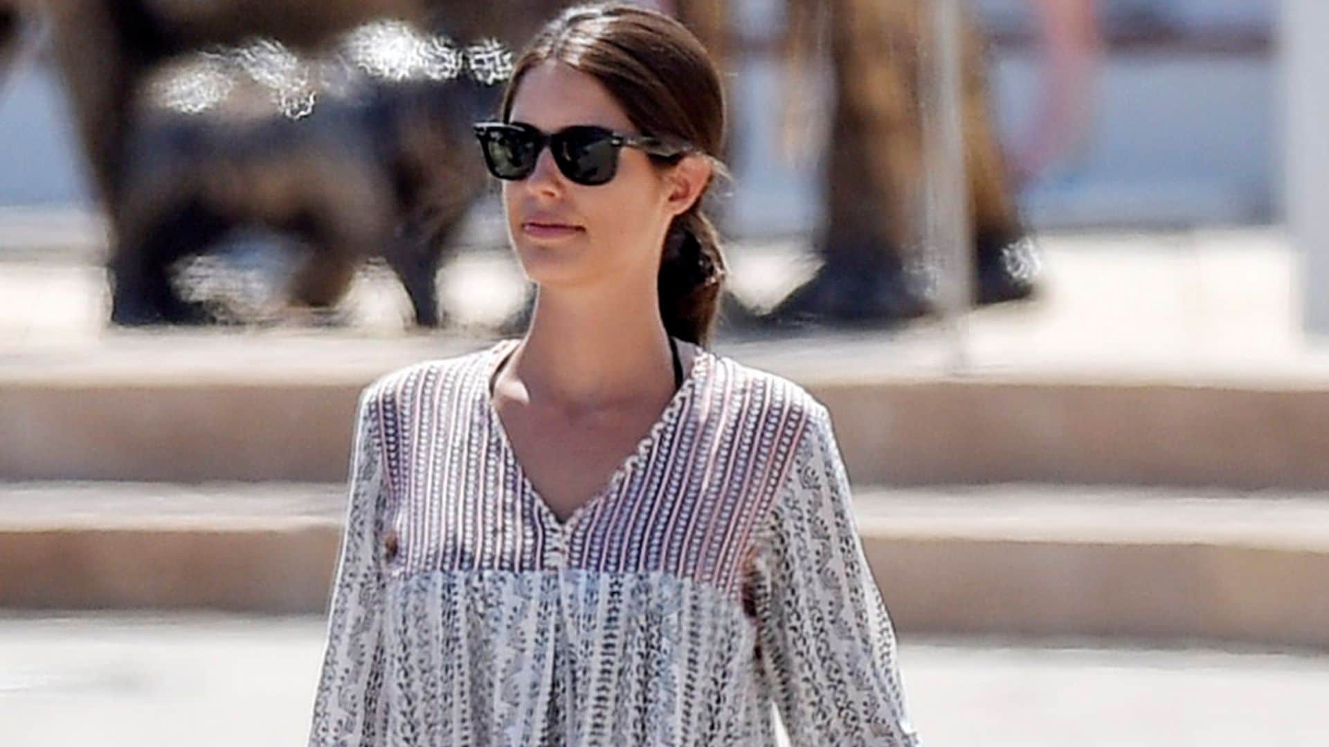 El look veraniego de Sofía Palazuelo para un paseo por Sevilla y su nueva conexión de estilo con la reina Letizia