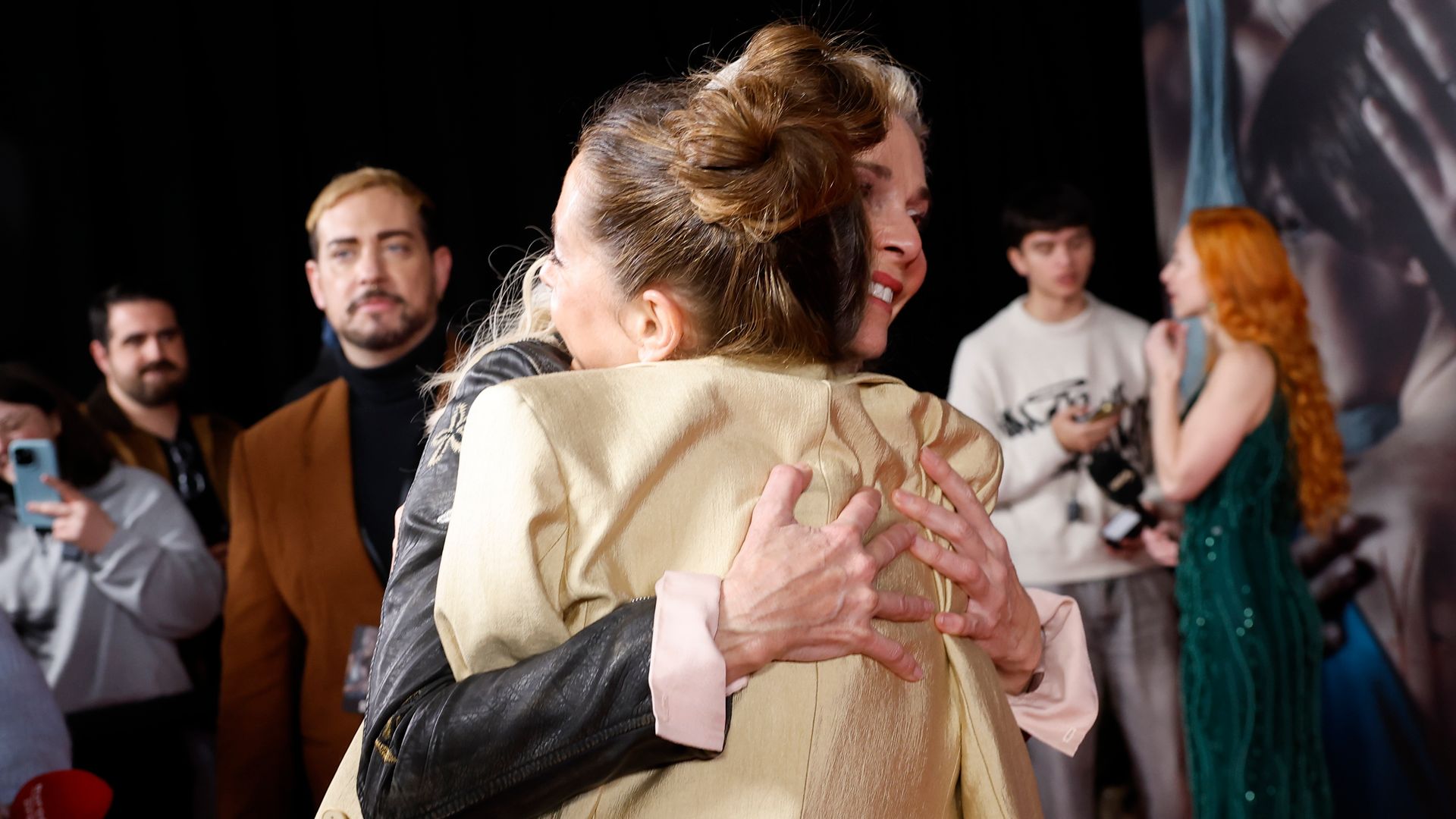 El emocionante abrazo de Belén Rueda y Belén Écija tras trabajar juntas: "Hay que estar al nivel"
