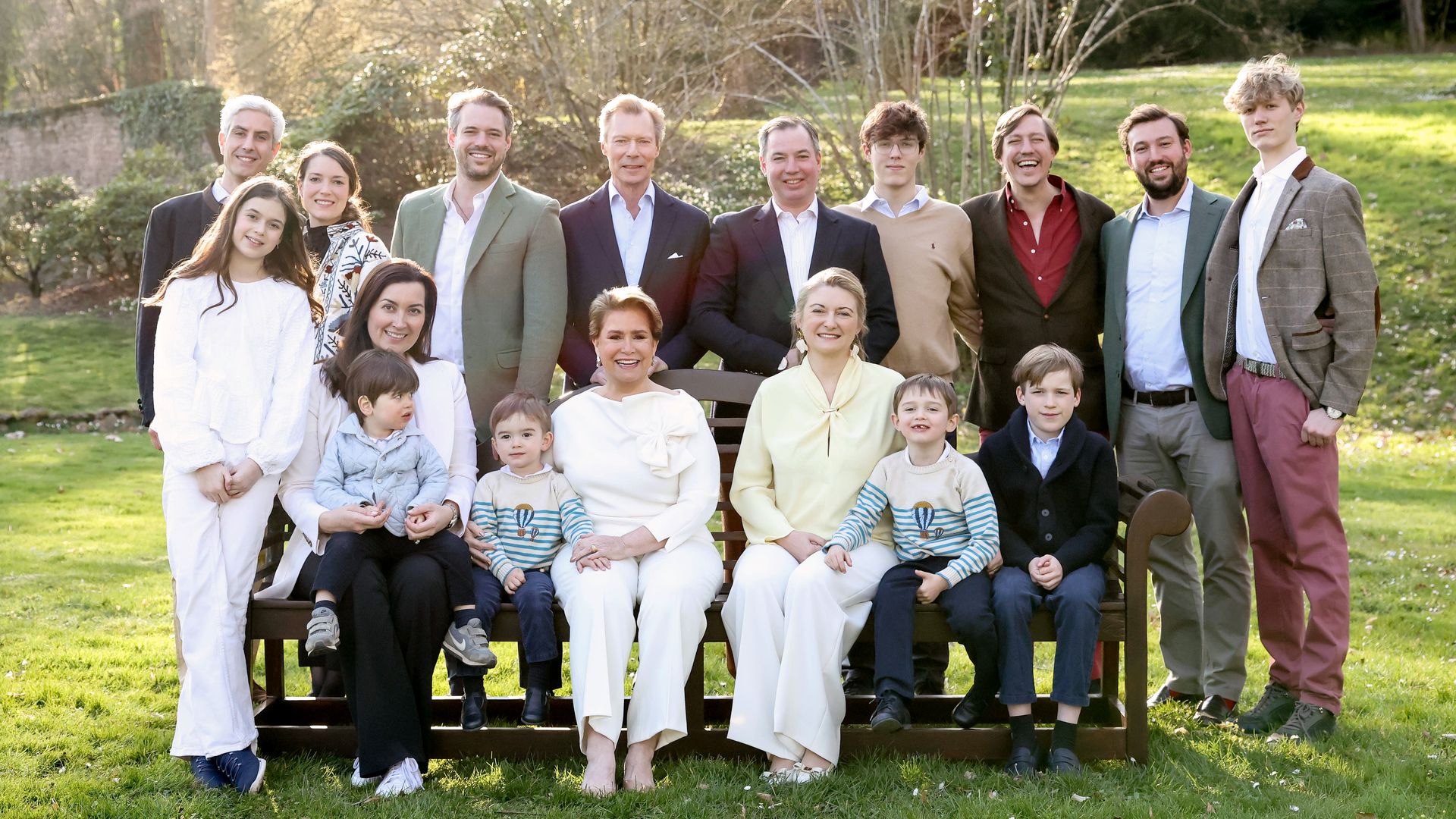 María Teresa de Luxemburgo celebra sus 70 en un castillo y rodeada de toda su familia: todas las fotos y dos grandes ausencias