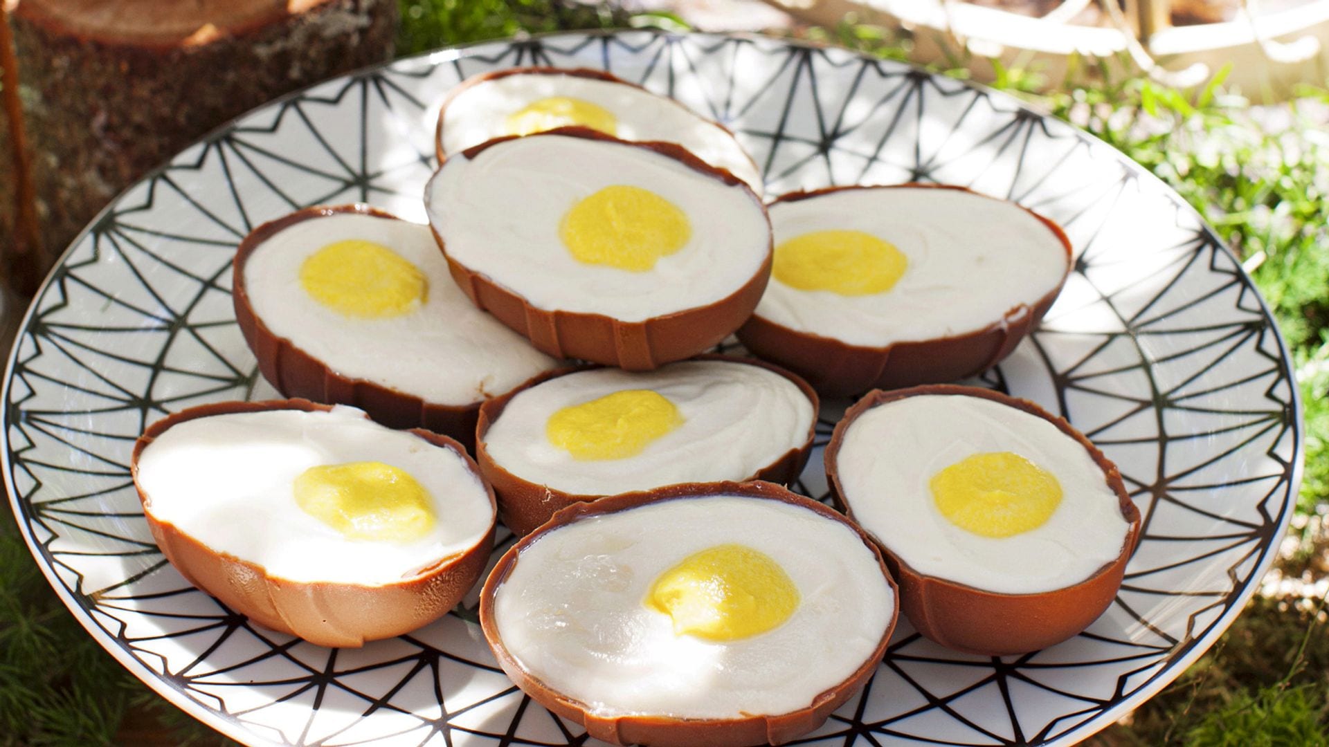 Endulza la hora del postre con estos originales 'huevos' dulces