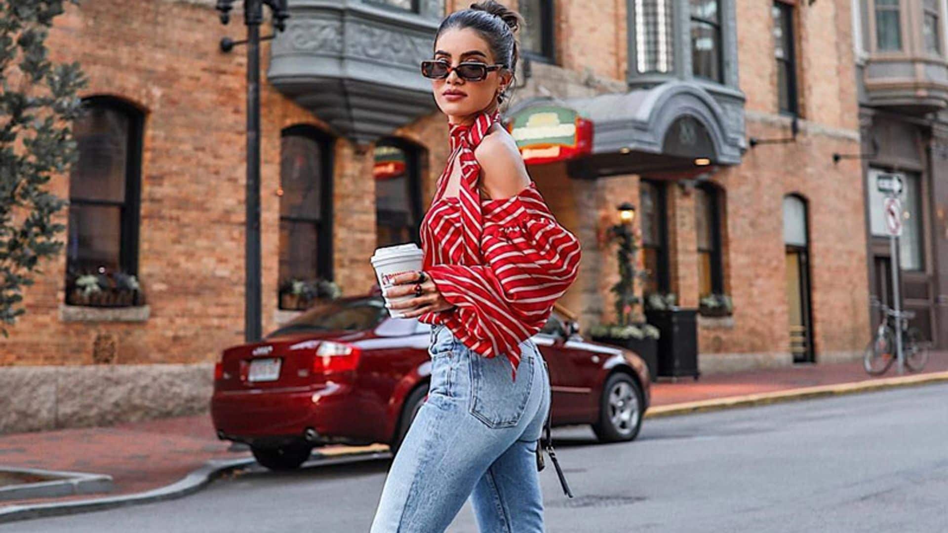 Prendas con escote que podrás llevar también en tus looks de trabajo