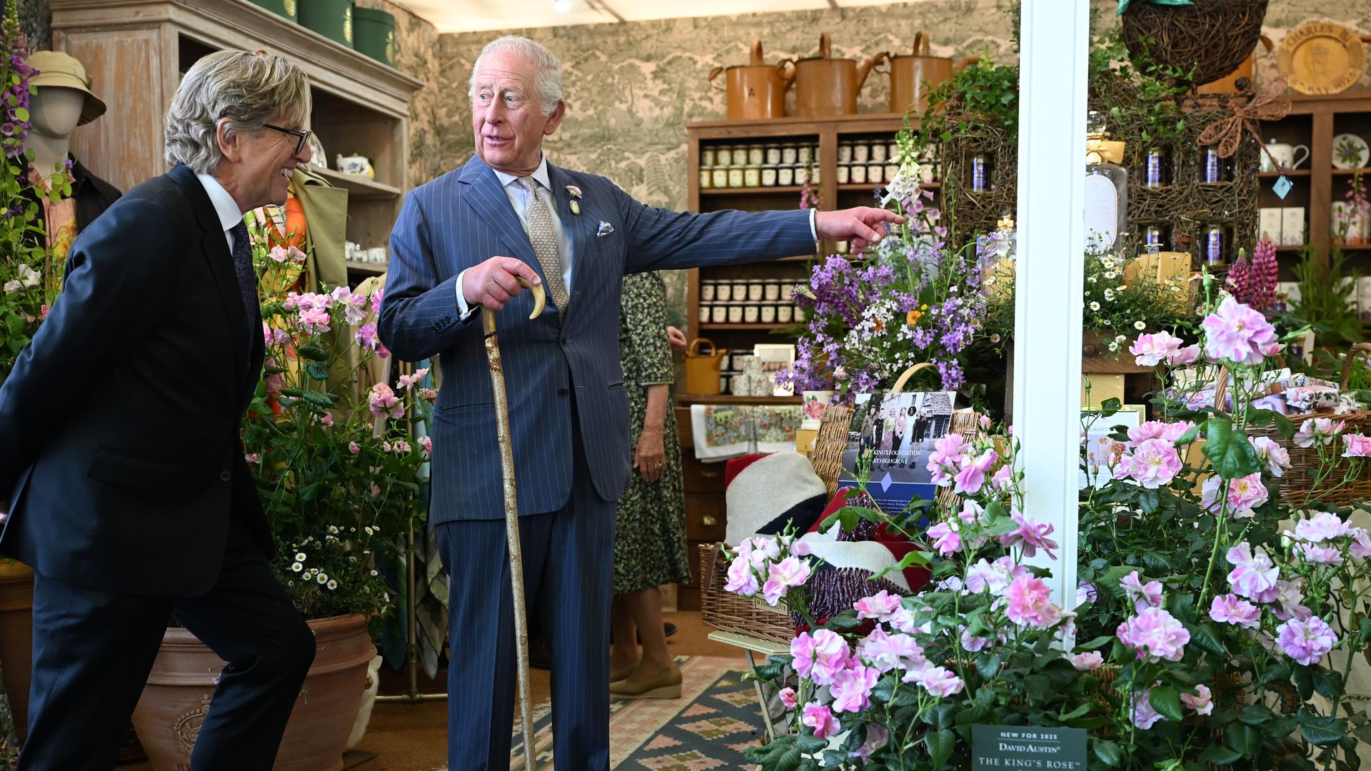 Carlos III y la rebelión de los jardineros, ¿qué está ocurriendo en el paraíso del Rey?
