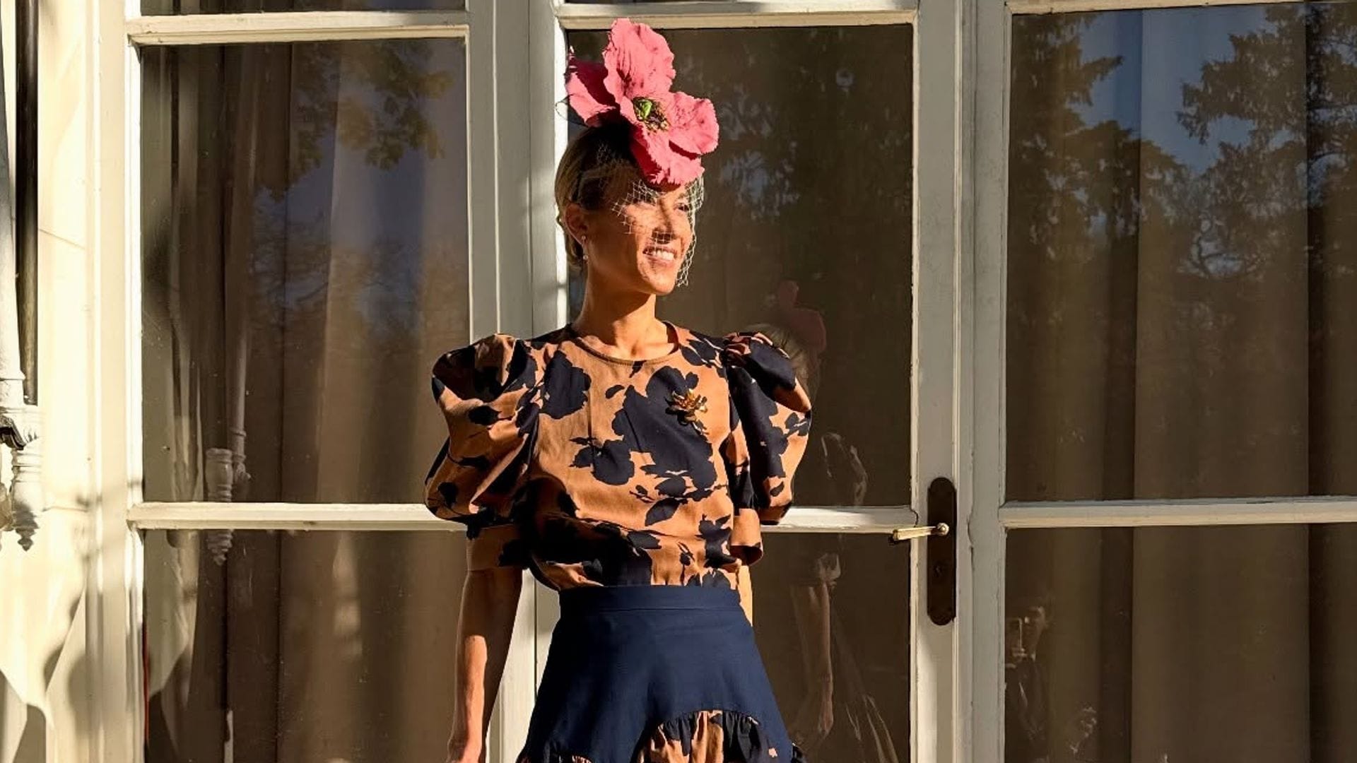 He visto cientos de looks de invitada y estos 12 tocados son perfectos para el verano