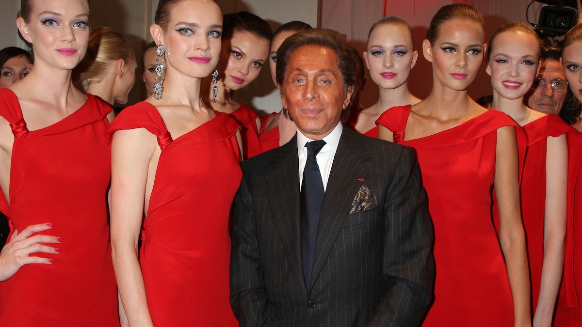 2008, el año que Valentino dejó la moda y tuvo que elegir sucesor: "Es una pena que no sintiera la necesidad de inspirarse en mis vestidos"